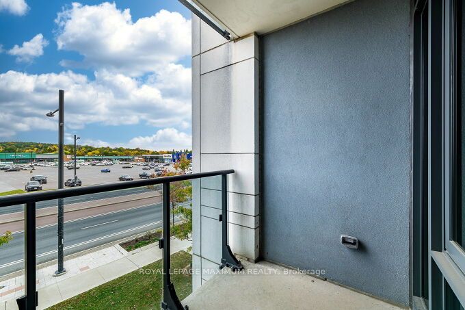 9600 Yonge Street 219b Property Photo 46