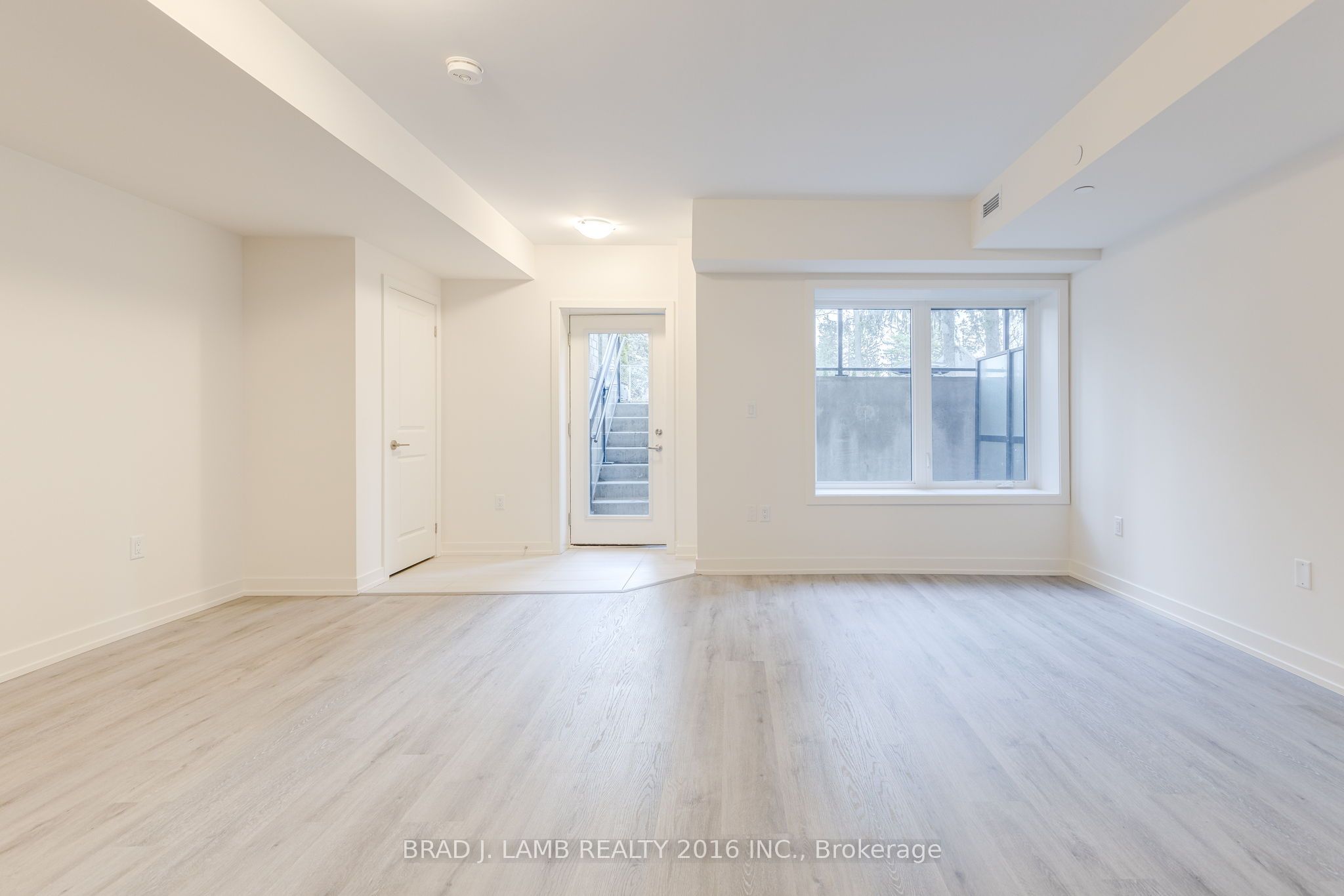 58 Elizabeth Street S 2106 Property Photo 12