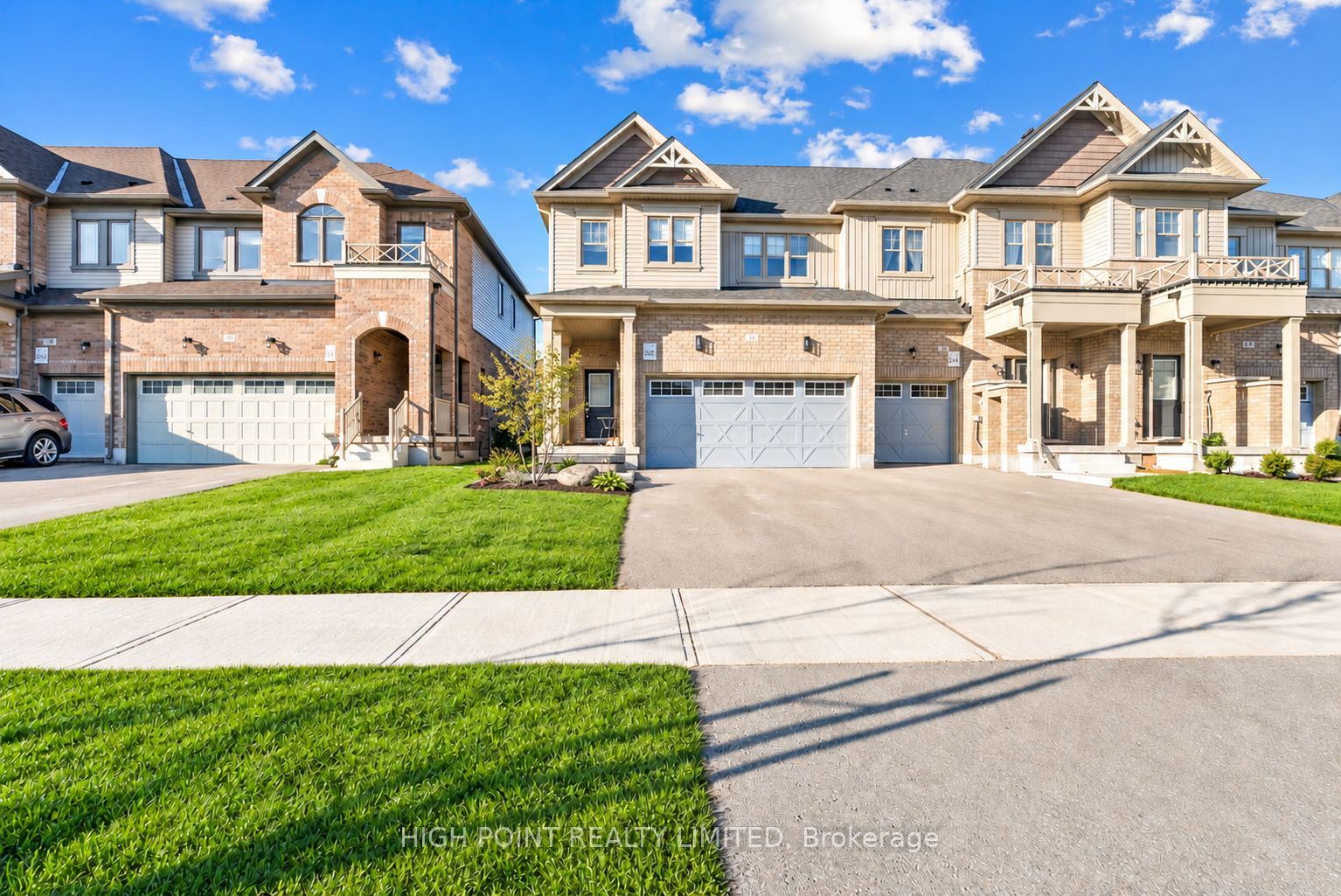 18 Arnold Crescent Property Photo 1
