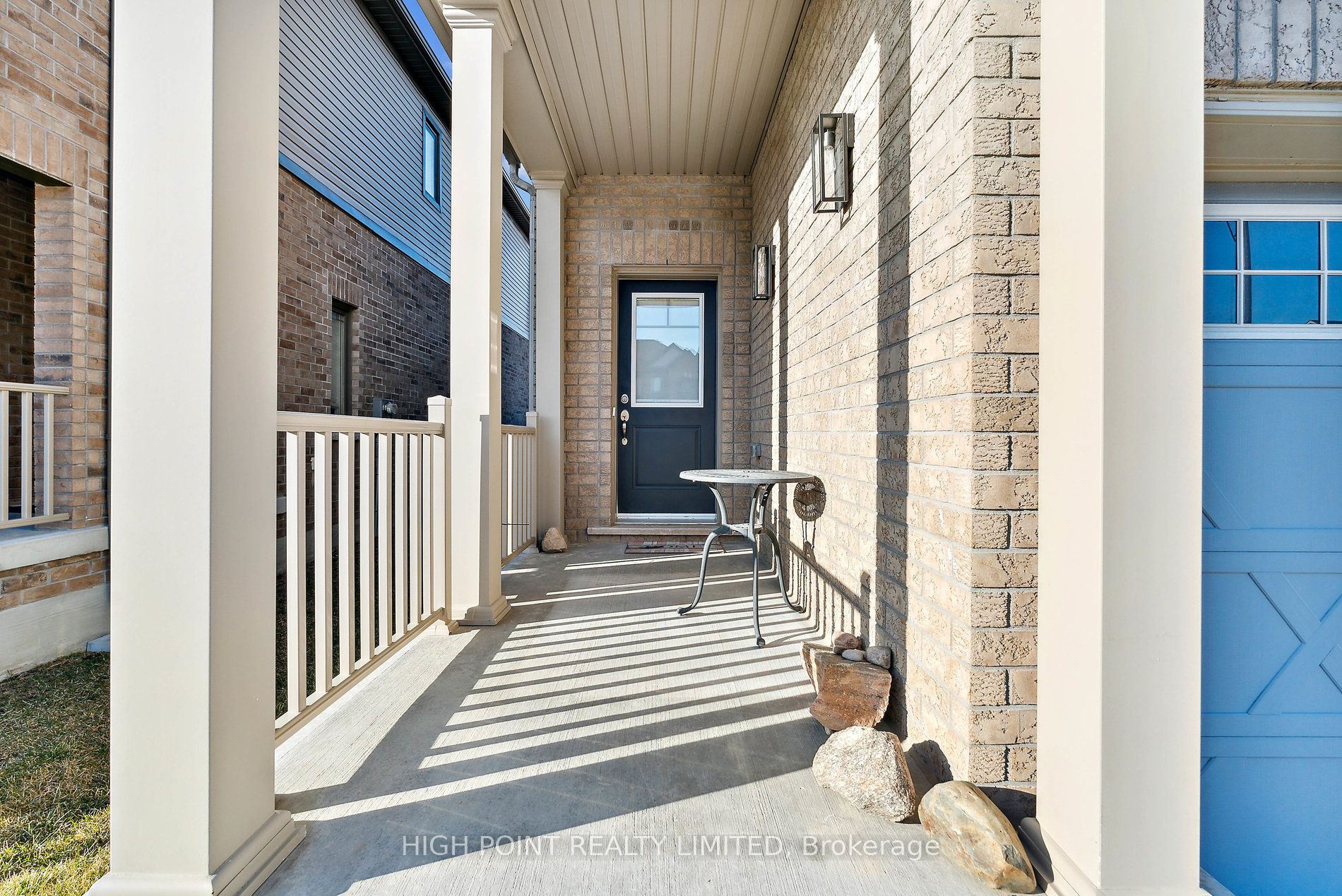 18 Arnold Crescent Property Photo 2