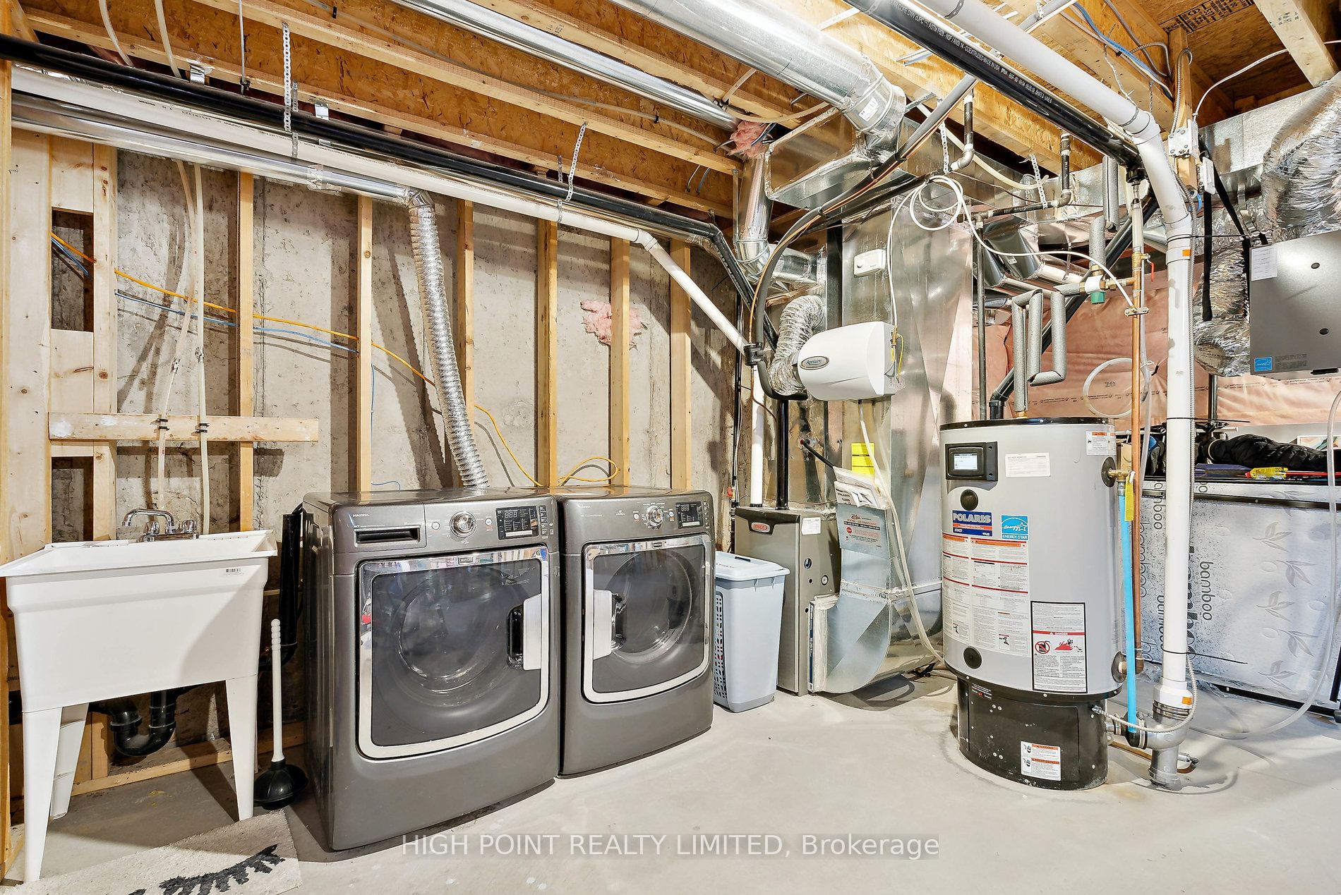 18 Arnold Crescent Property Photo 22