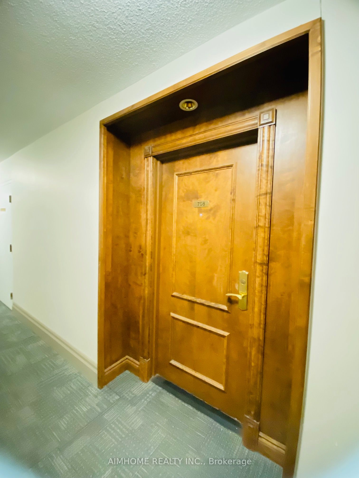 130 Pond Drive 708 Property Photo 13