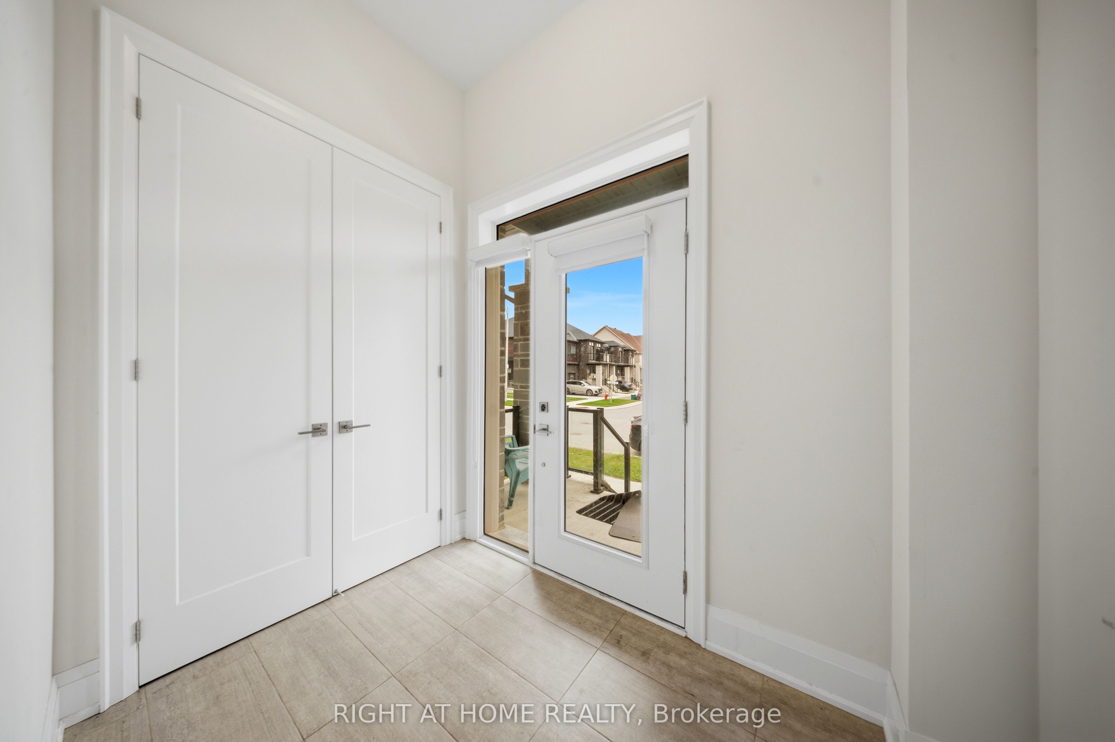 80 Tempel Street Property Photo 2