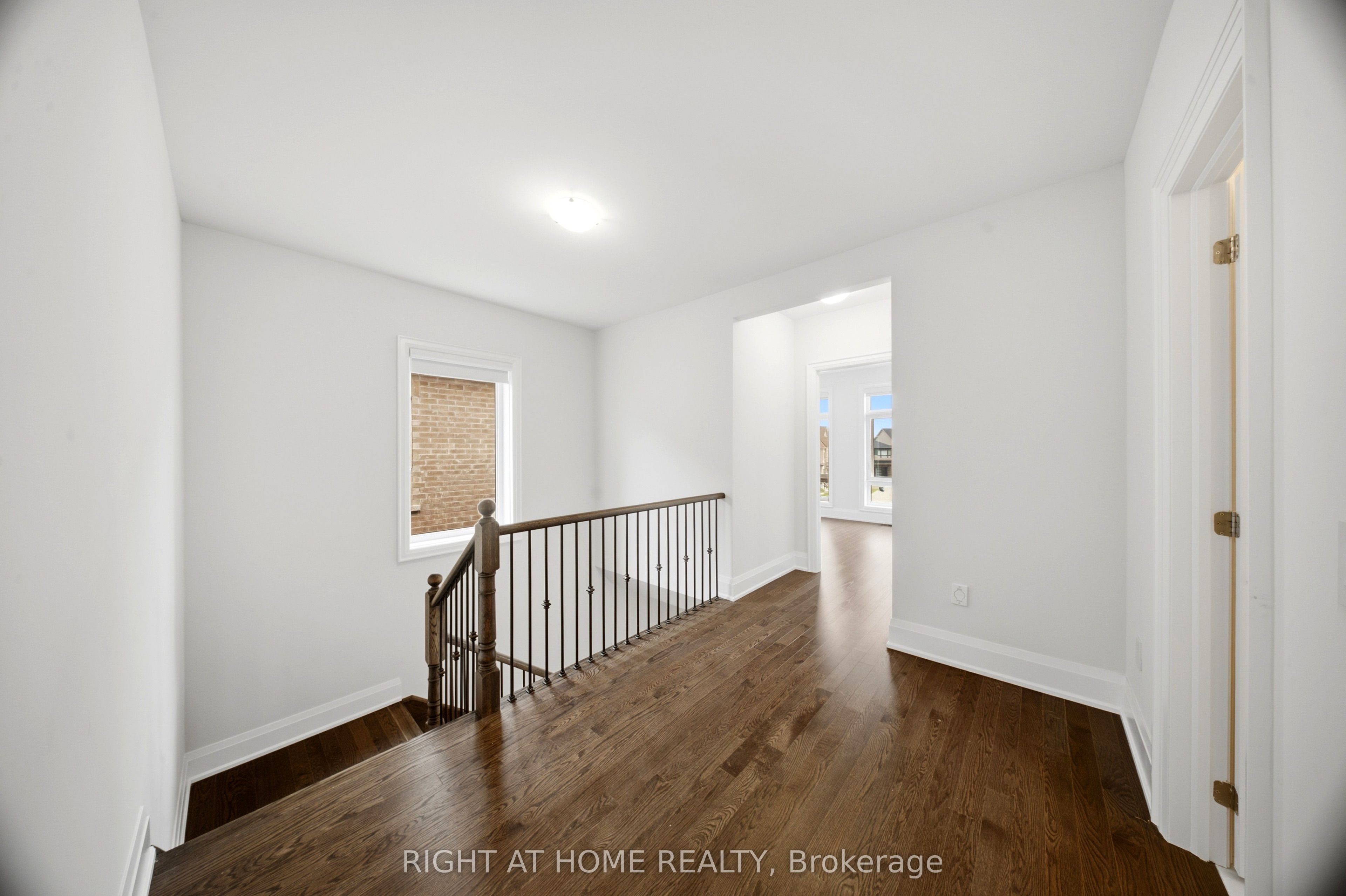 80 Tempel Street Property Photo 14