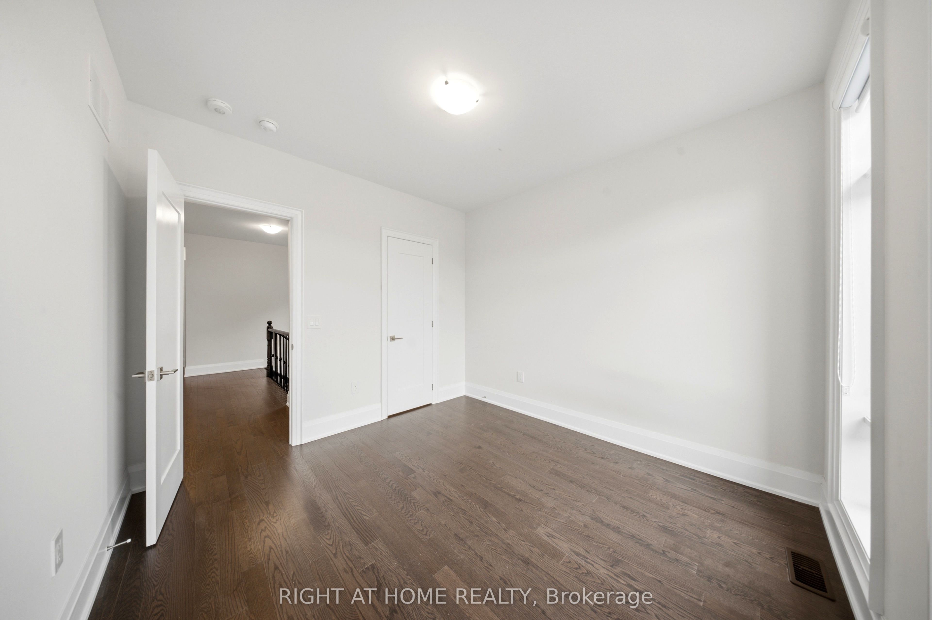 80 Tempel Street Property Photo 21