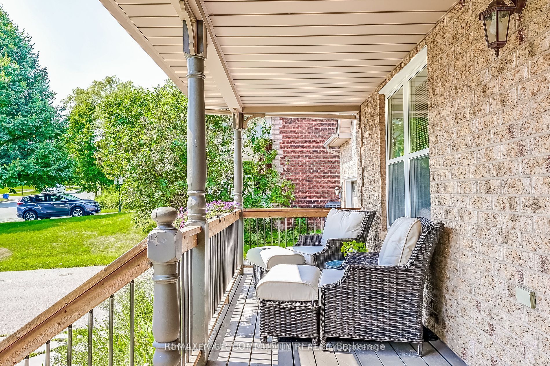 53 Bolton Drive Property Photo 3