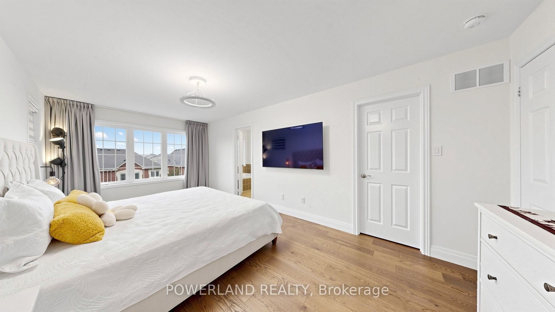259 Dundas Way Property Photo 18