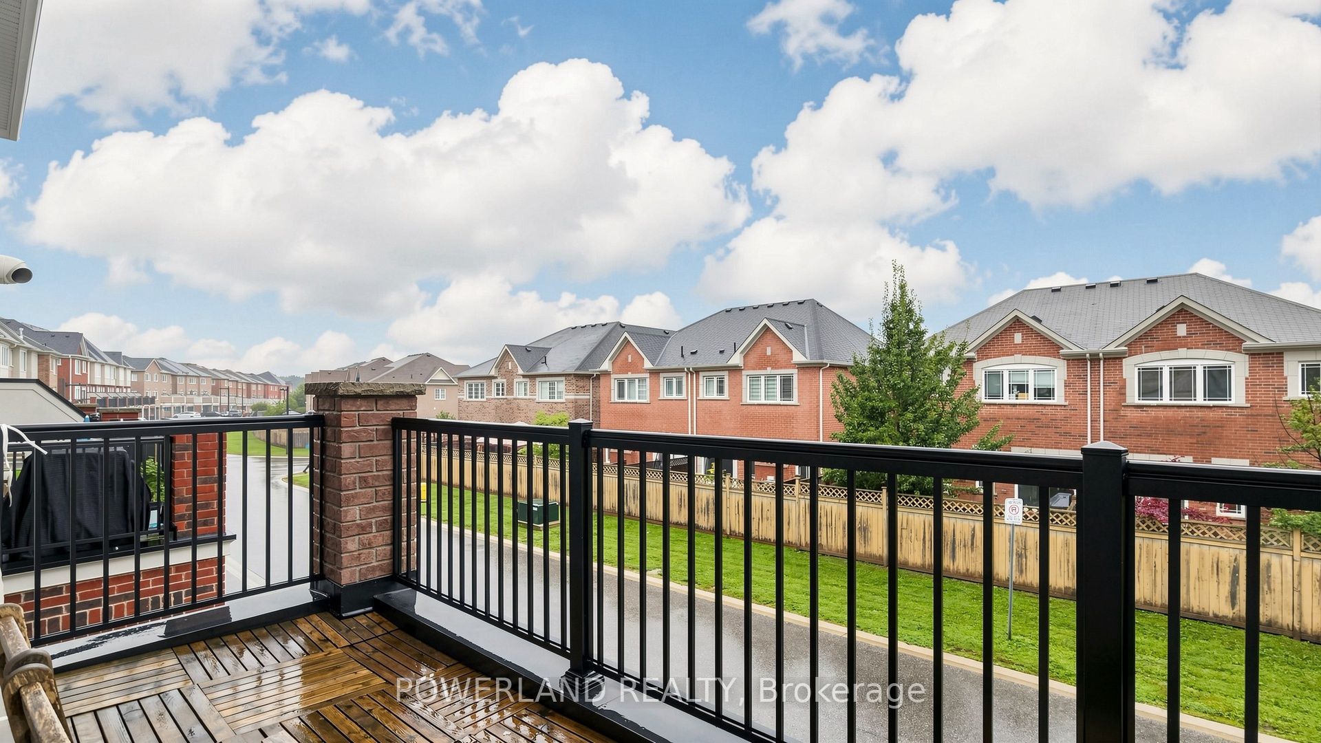 259 Dundas Way Property Photo 28