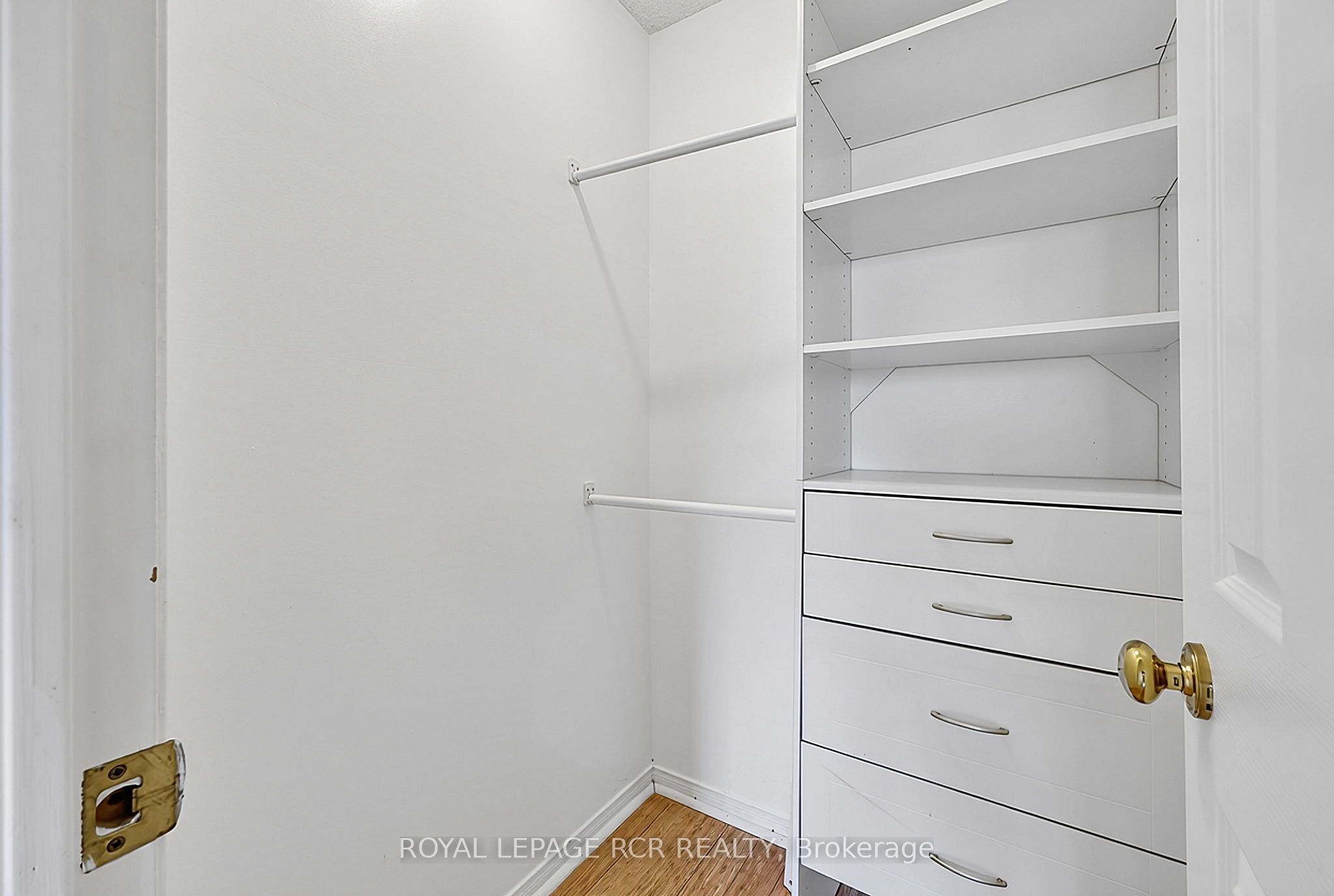 56 Oakridge Court Property Photo 33