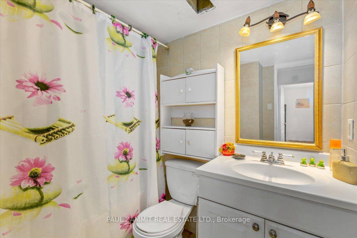 80 Inverlochy Boulevard 1008 Property Photo 13