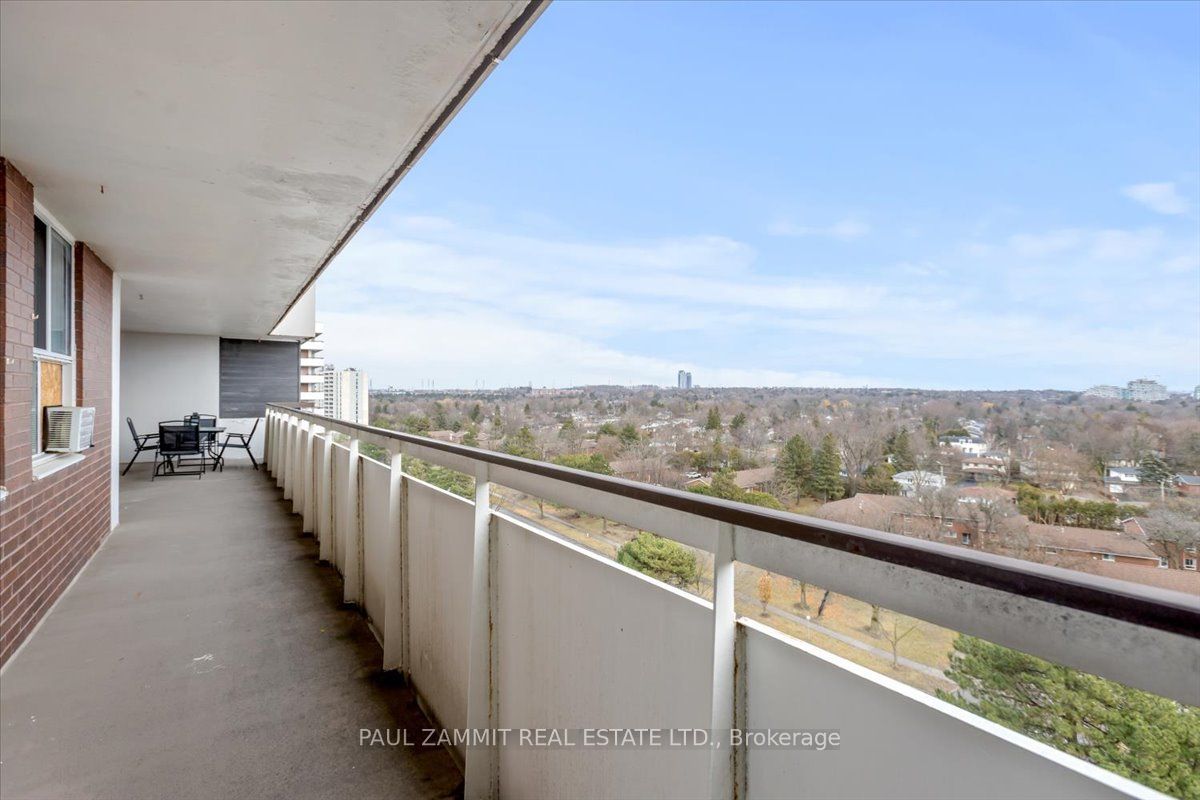 80 Inverlochy Boulevard 1008 Property Photo 15
