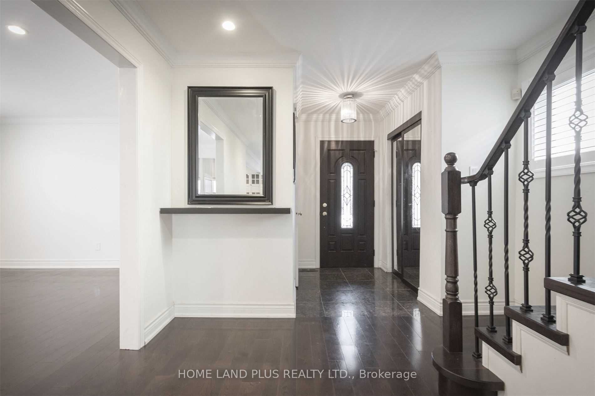 31 Nightstar Drive Property Photo 2