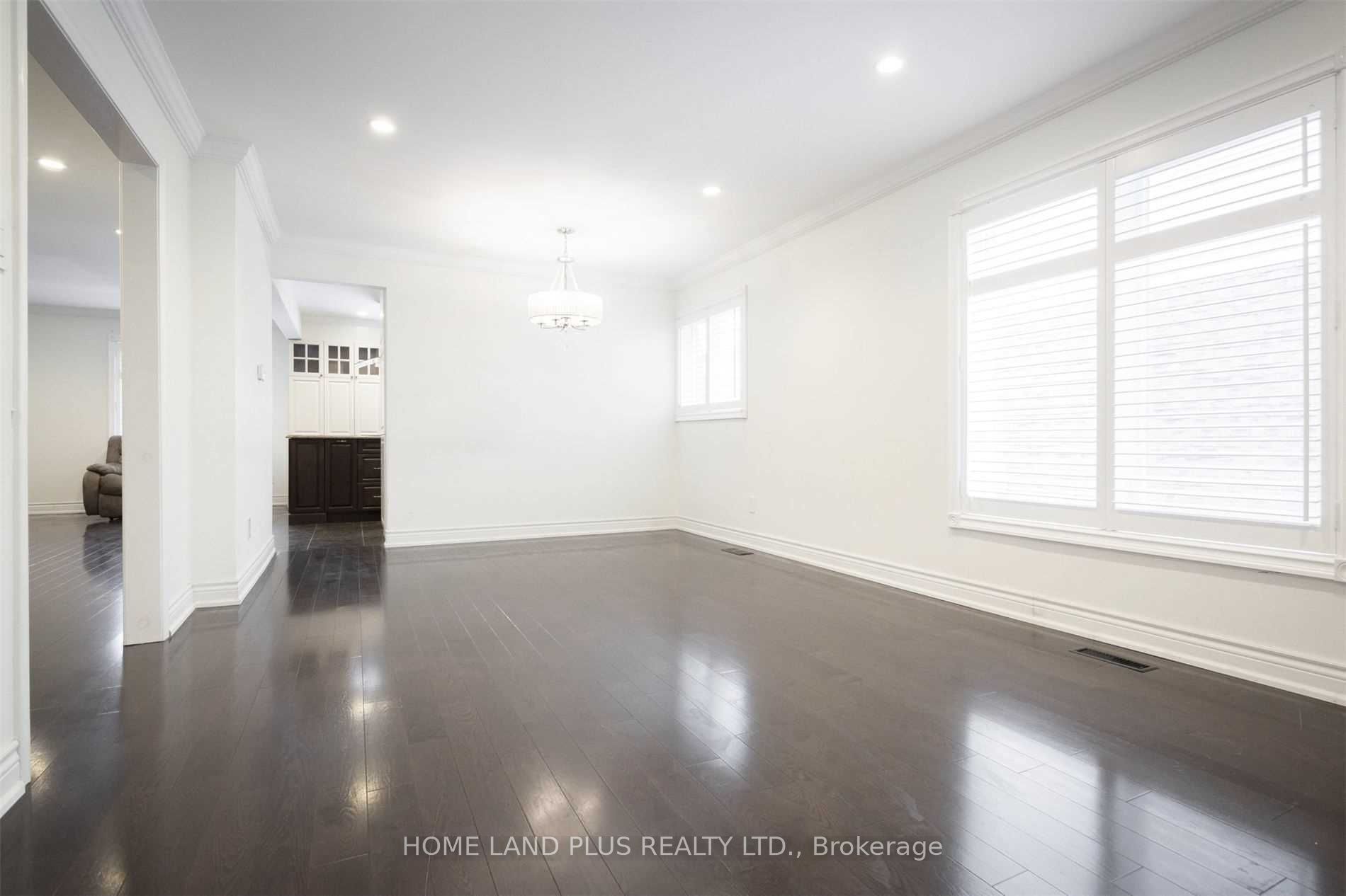 31 Nightstar Drive Property Photo 4