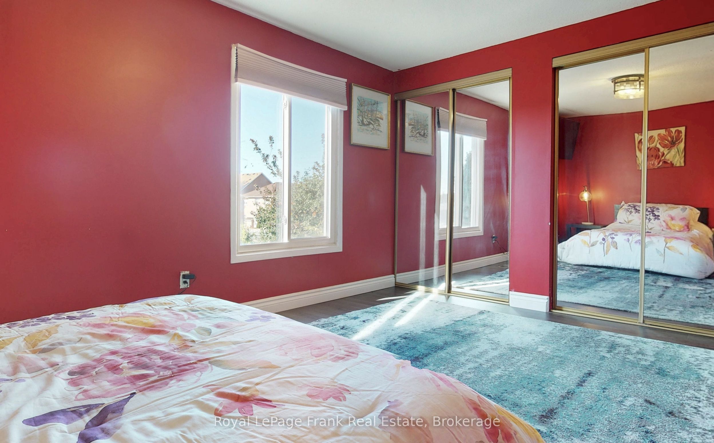 22 Peachtree Place Property Photo 18