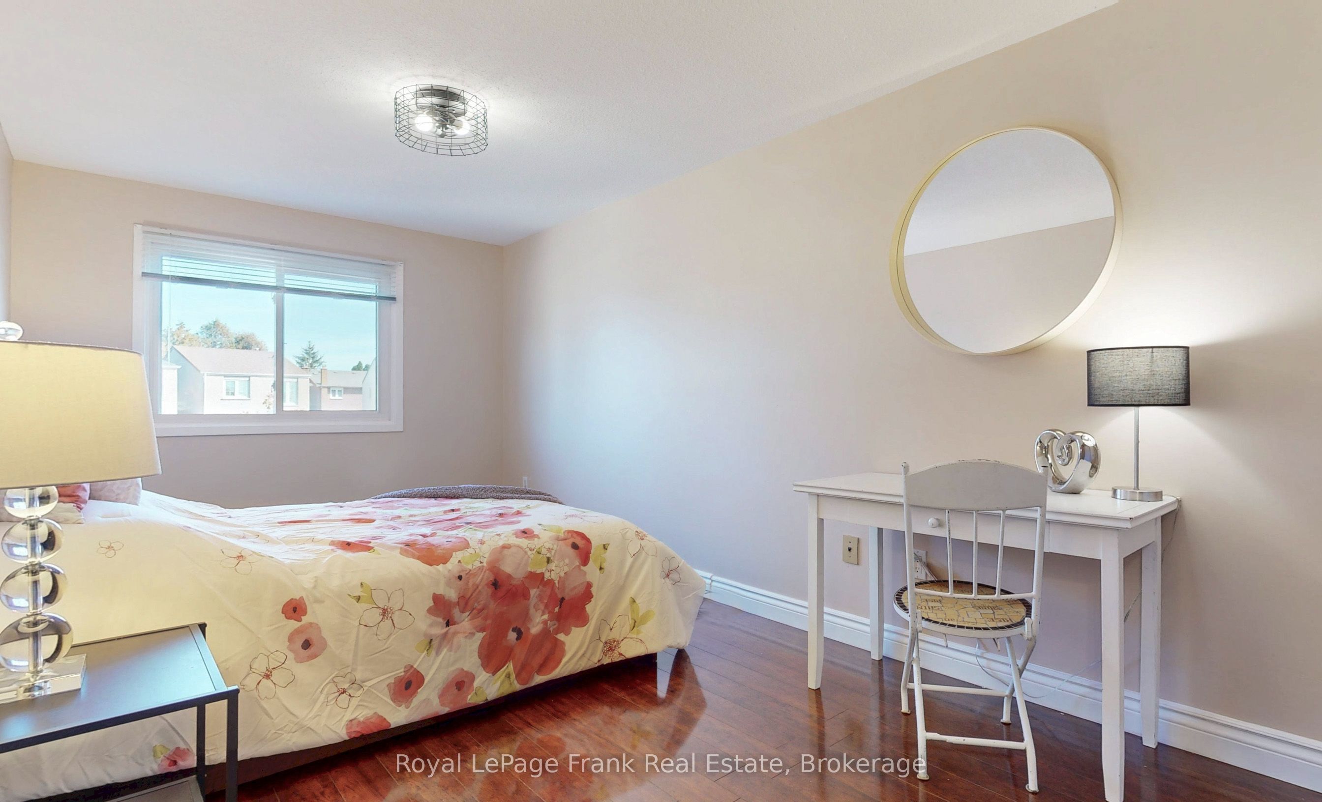 22 Peachtree Place Property Photo 19