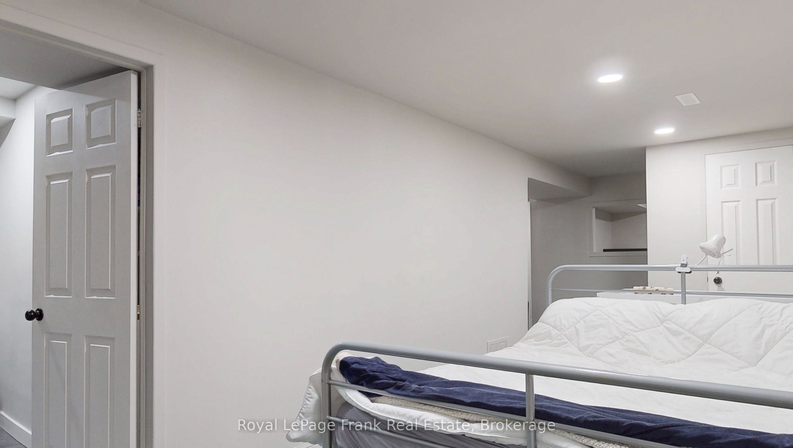 22 Peachtree Place Property Photo 22