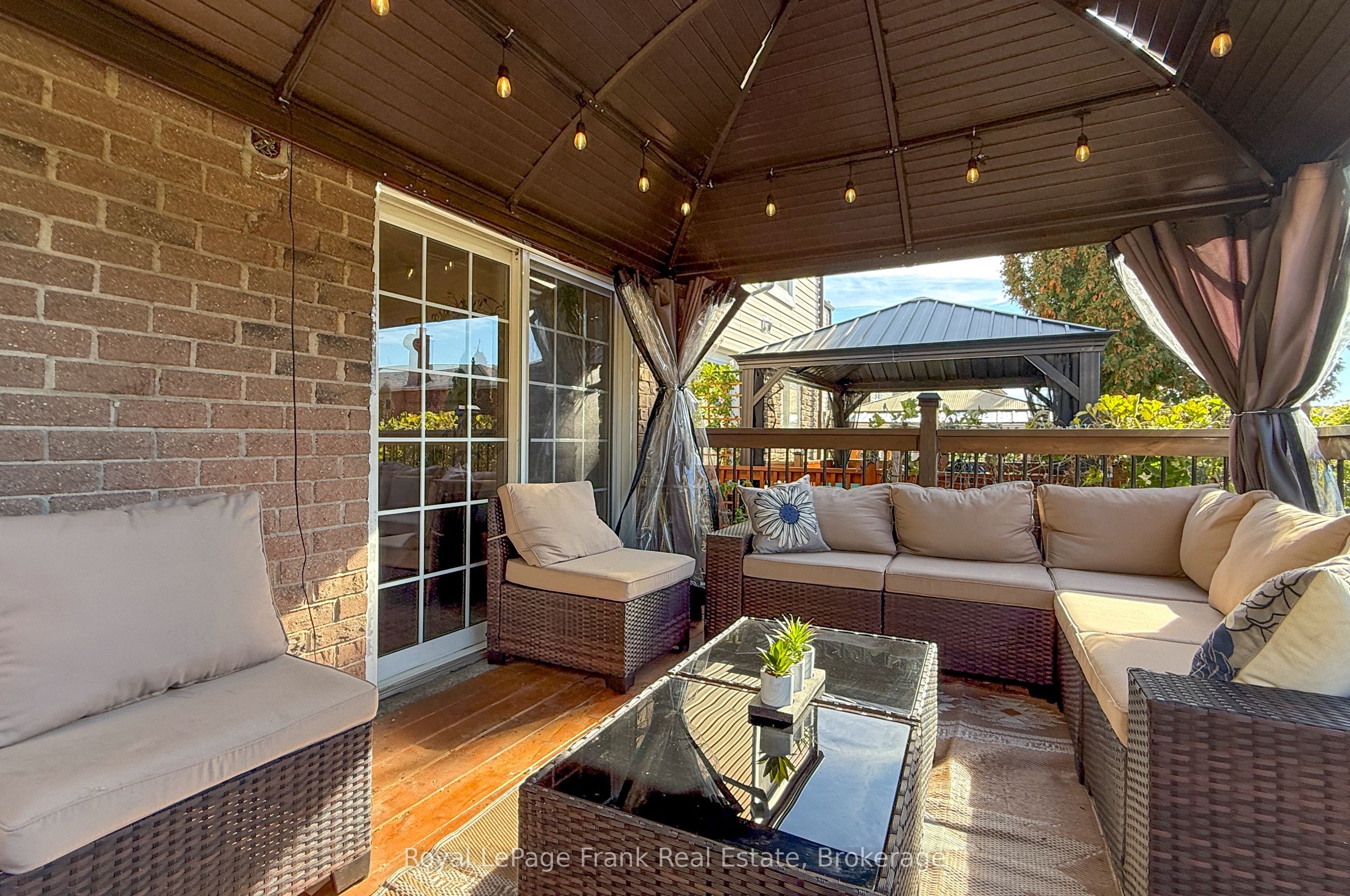 22 Peachtree Place Property Photo 26