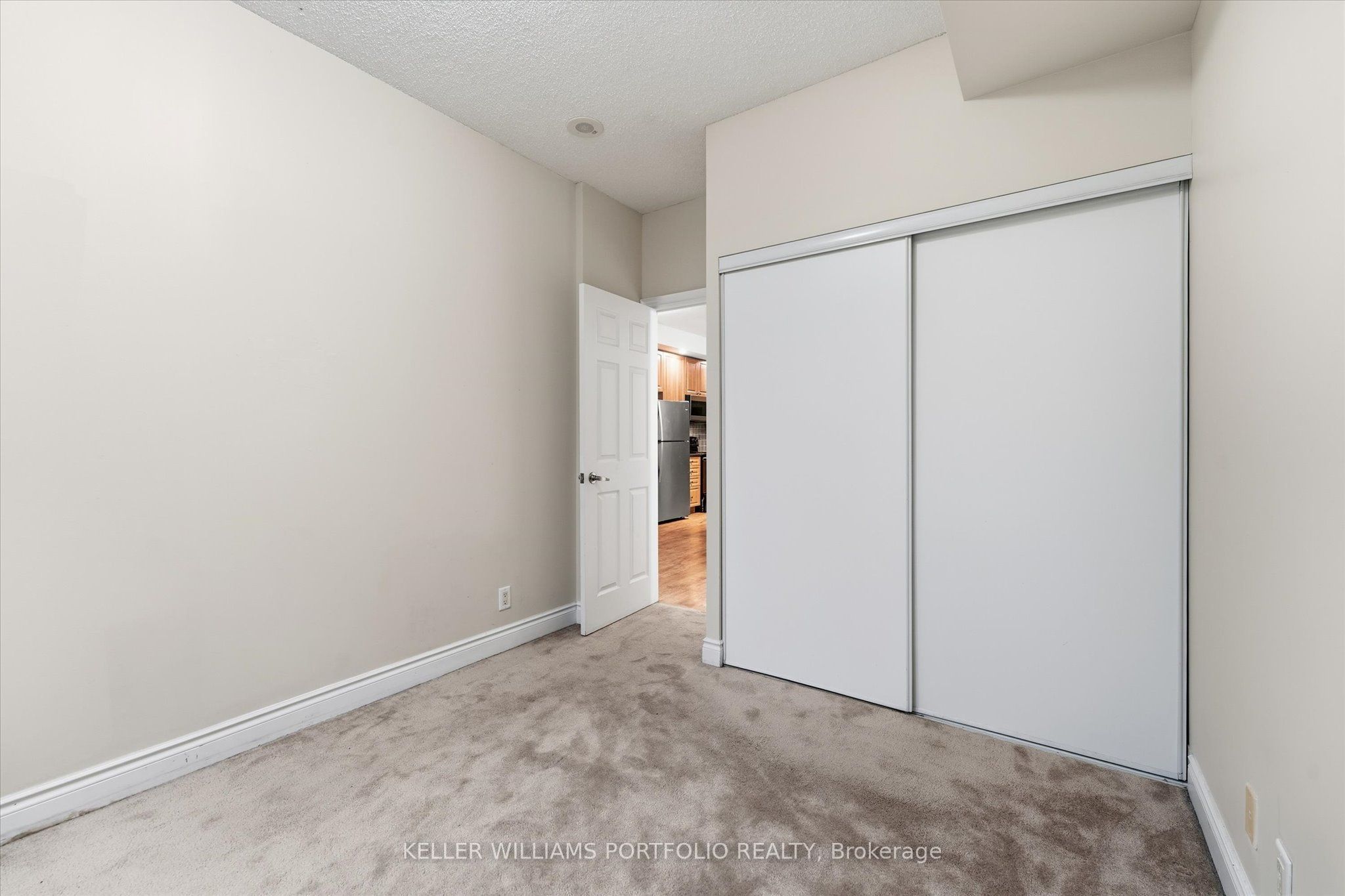 33 Cox Boulevard 133 Property Photo 14