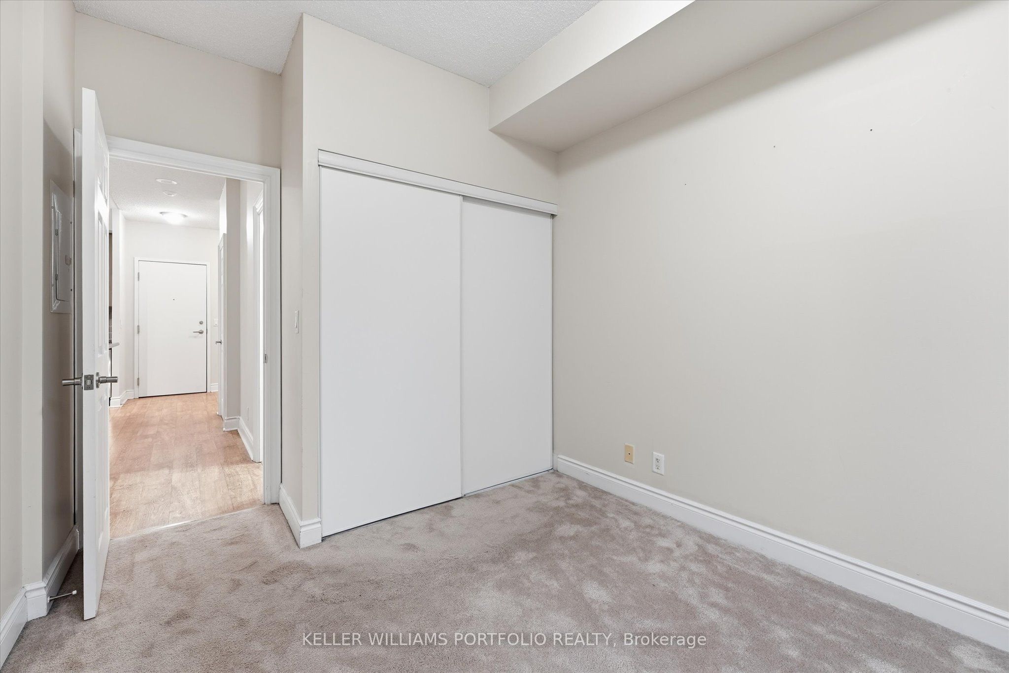 33 Cox Boulevard 133 Property Photo 15