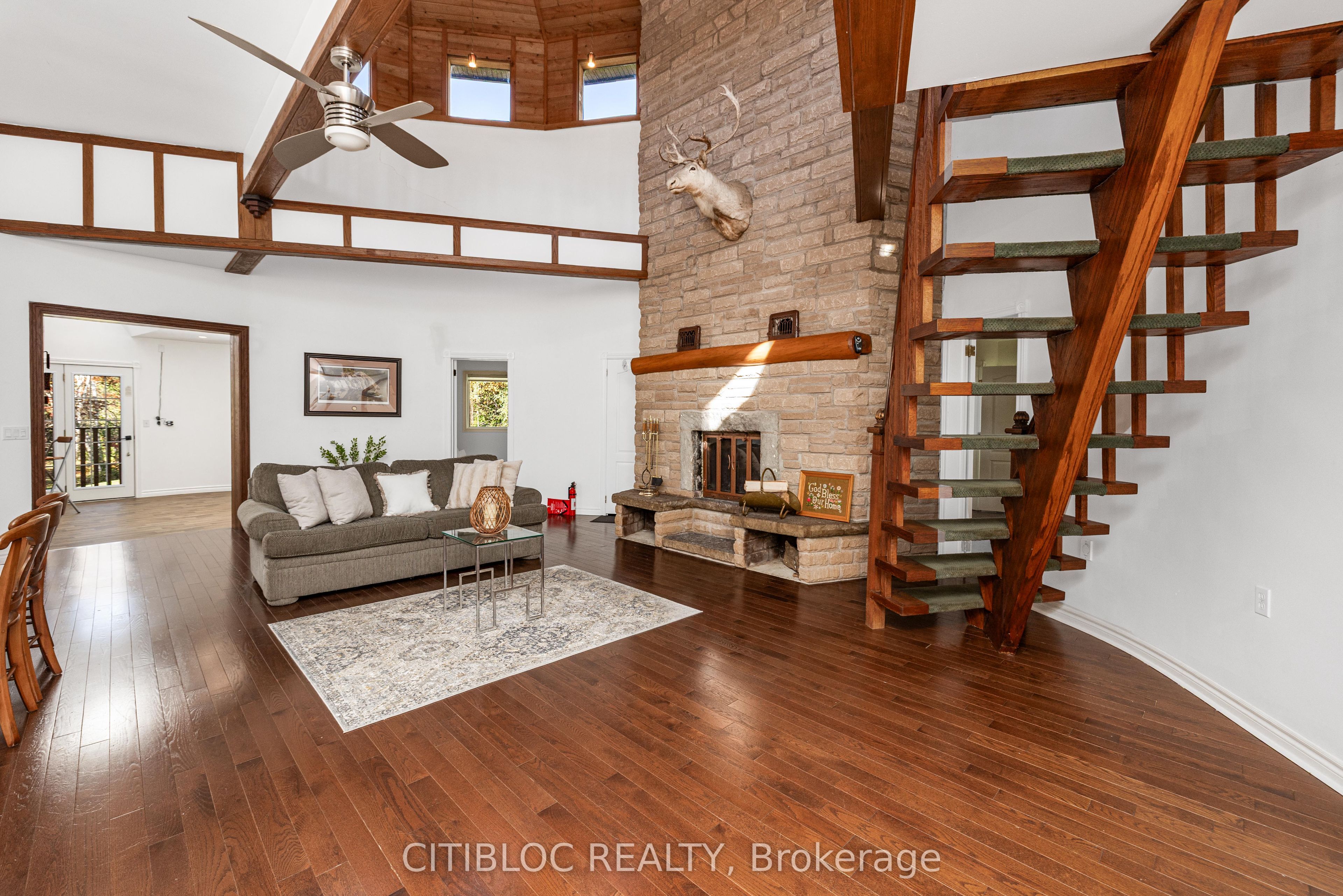 9394 County Rd 1 Road Property Photo 10