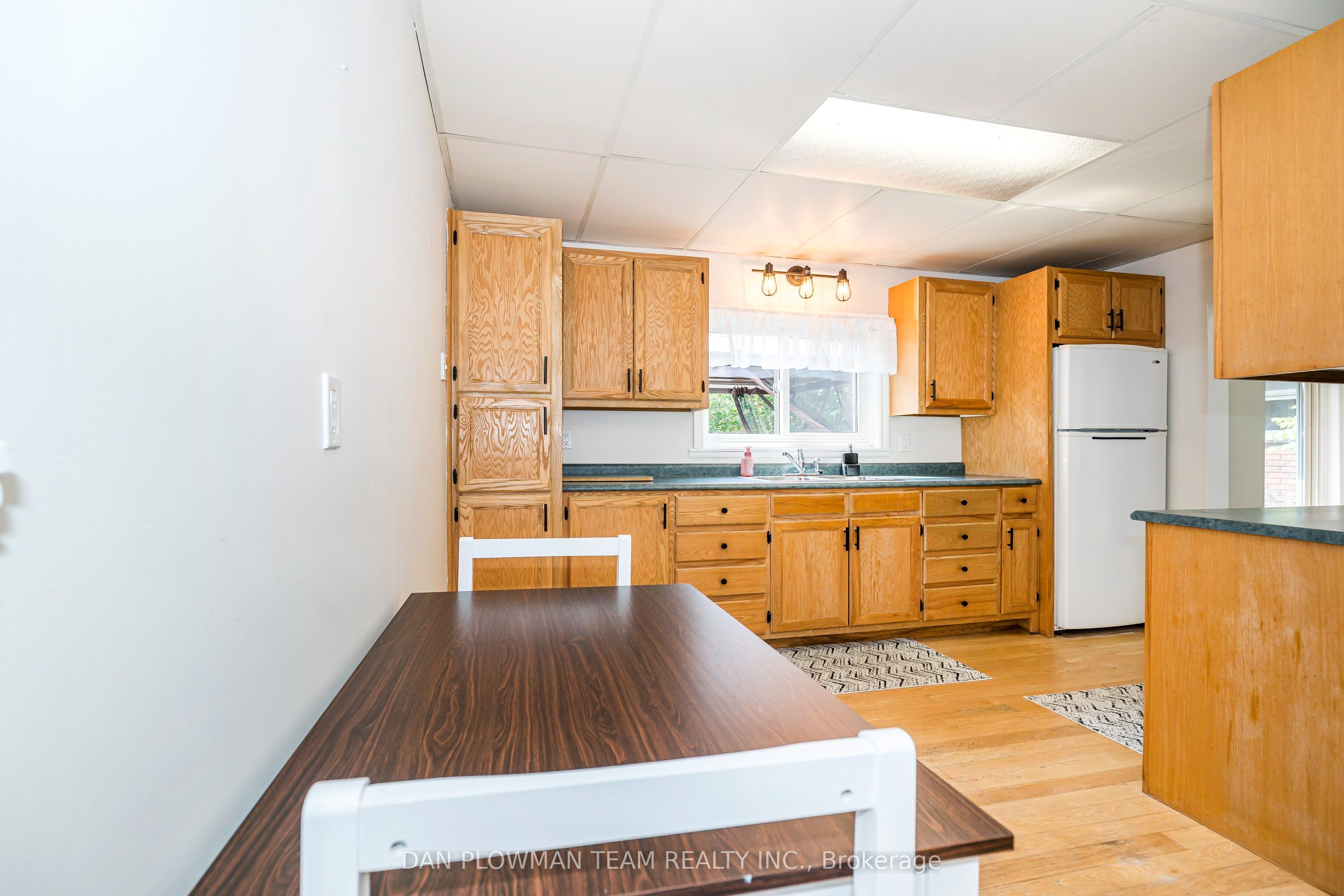 127 River Street Property Photo 14