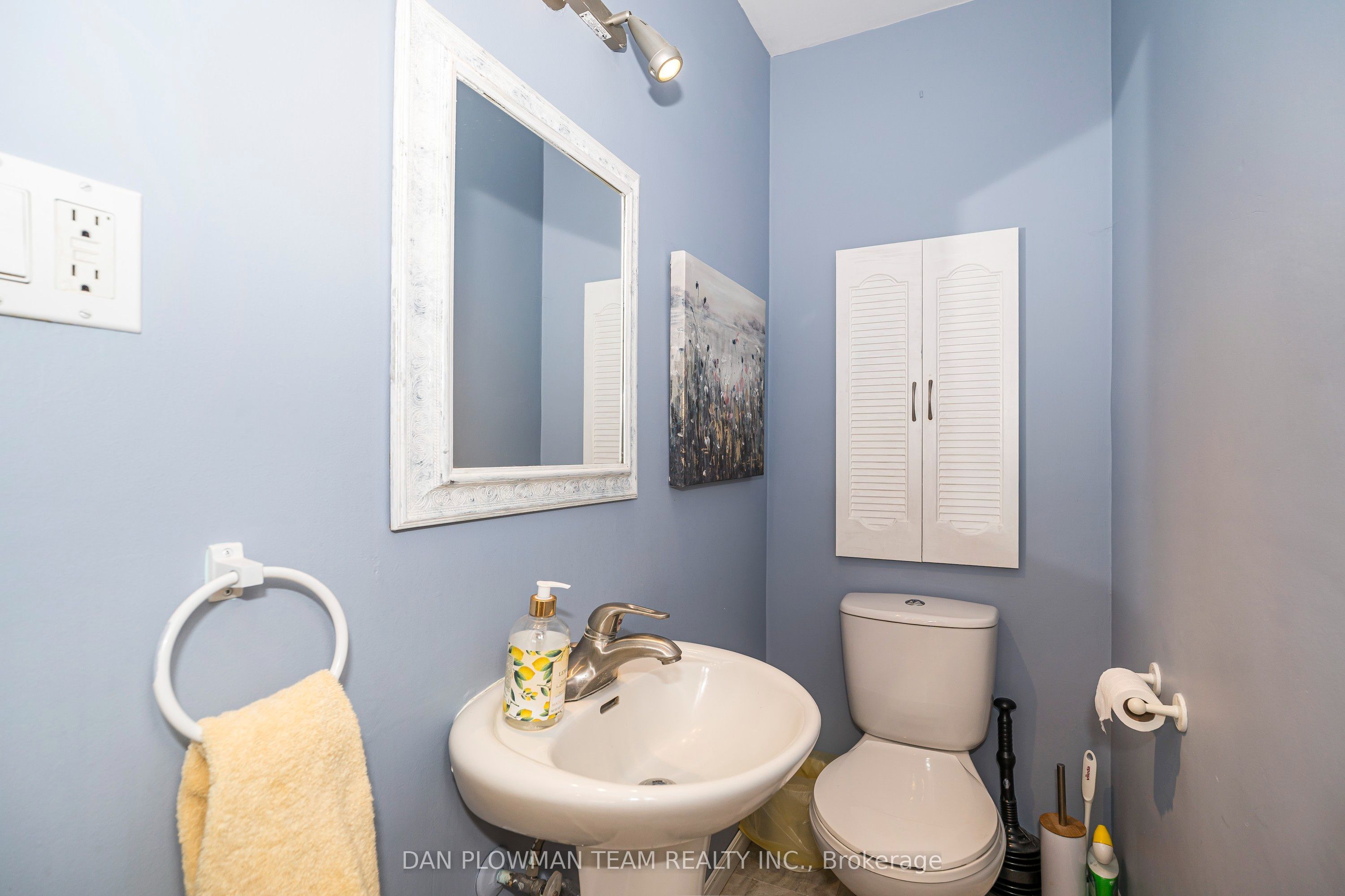 127 River Street Property Photo 15
