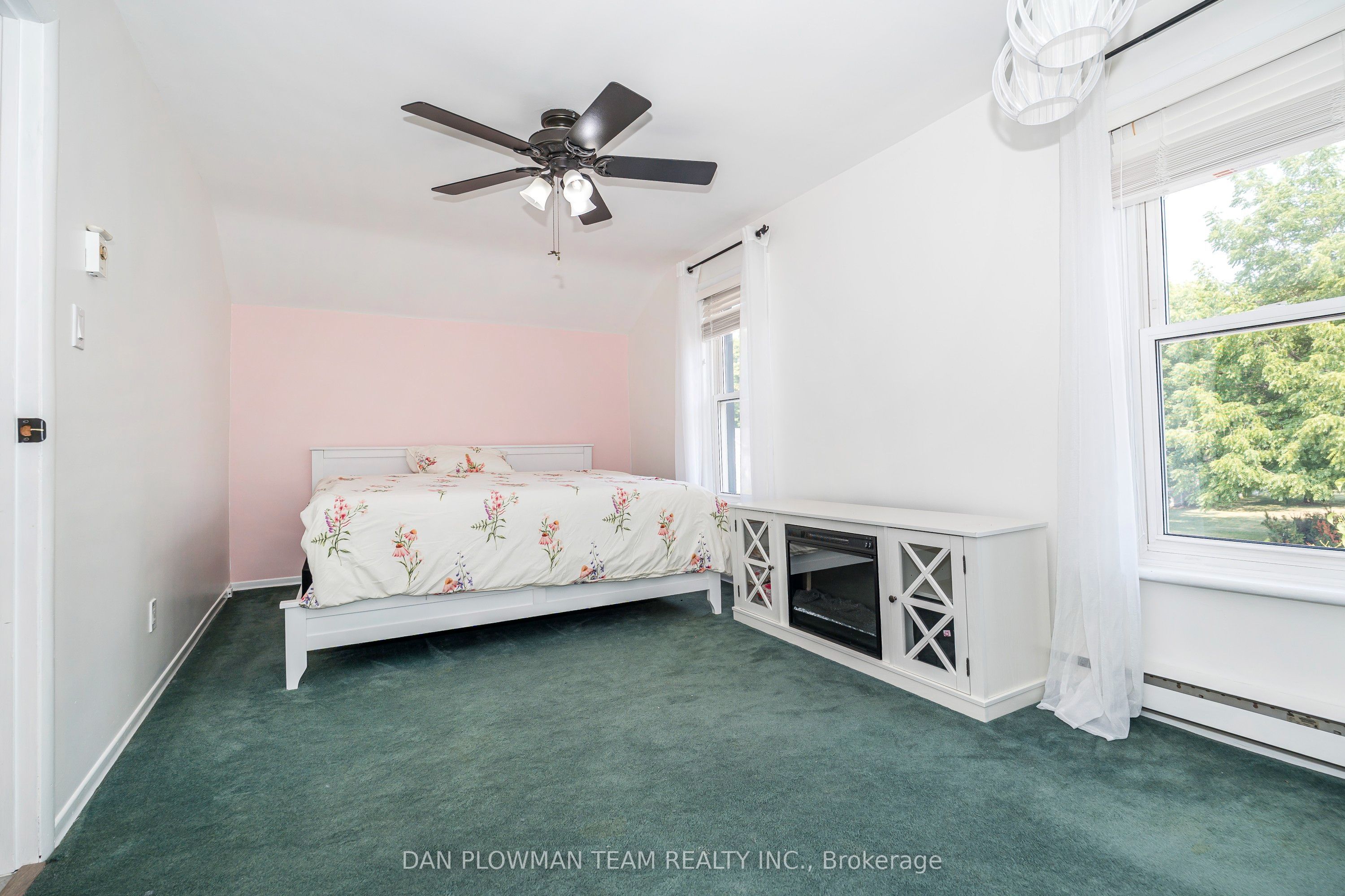 127 River Street Property Photo 16