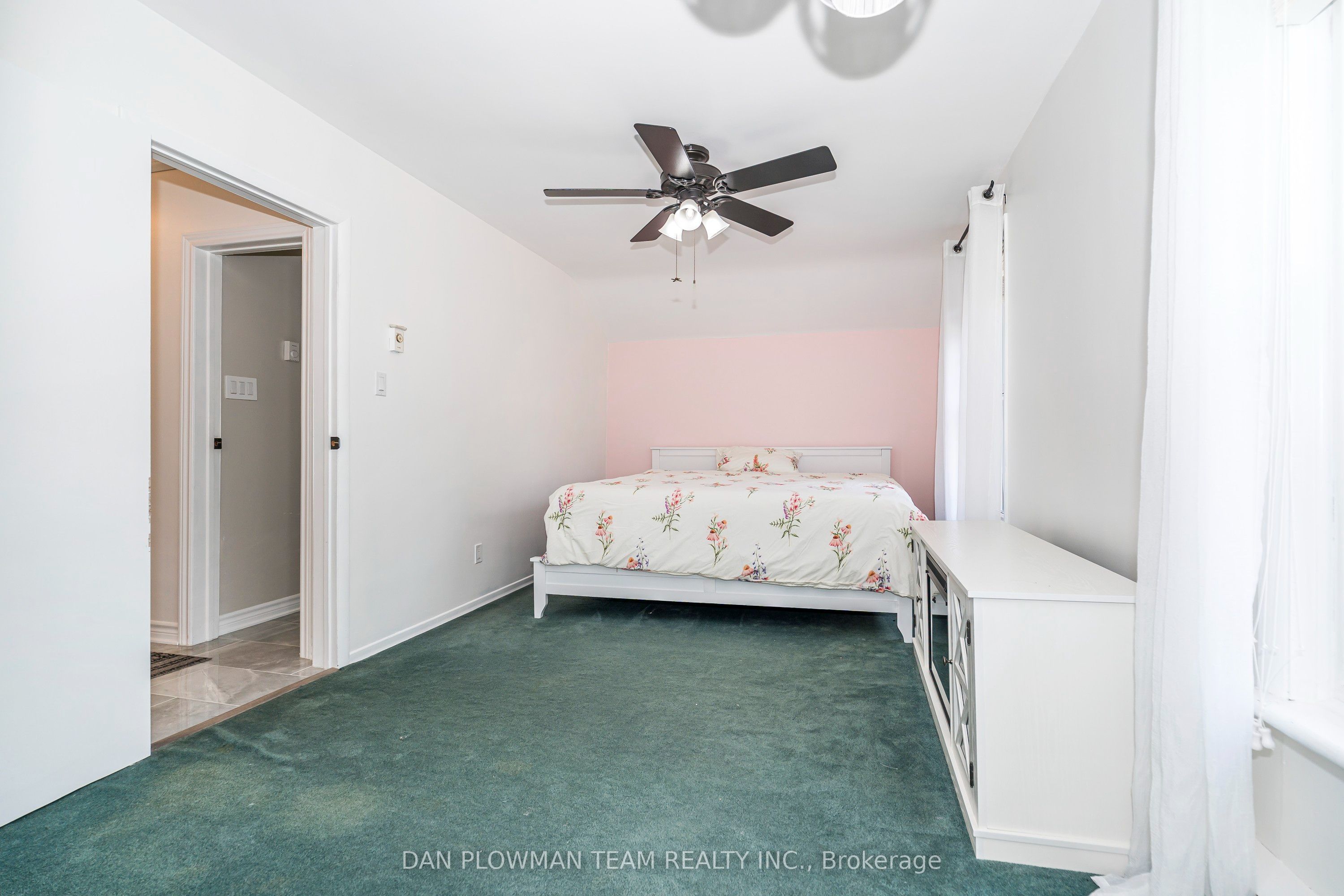 127 River Street Property Photo 17