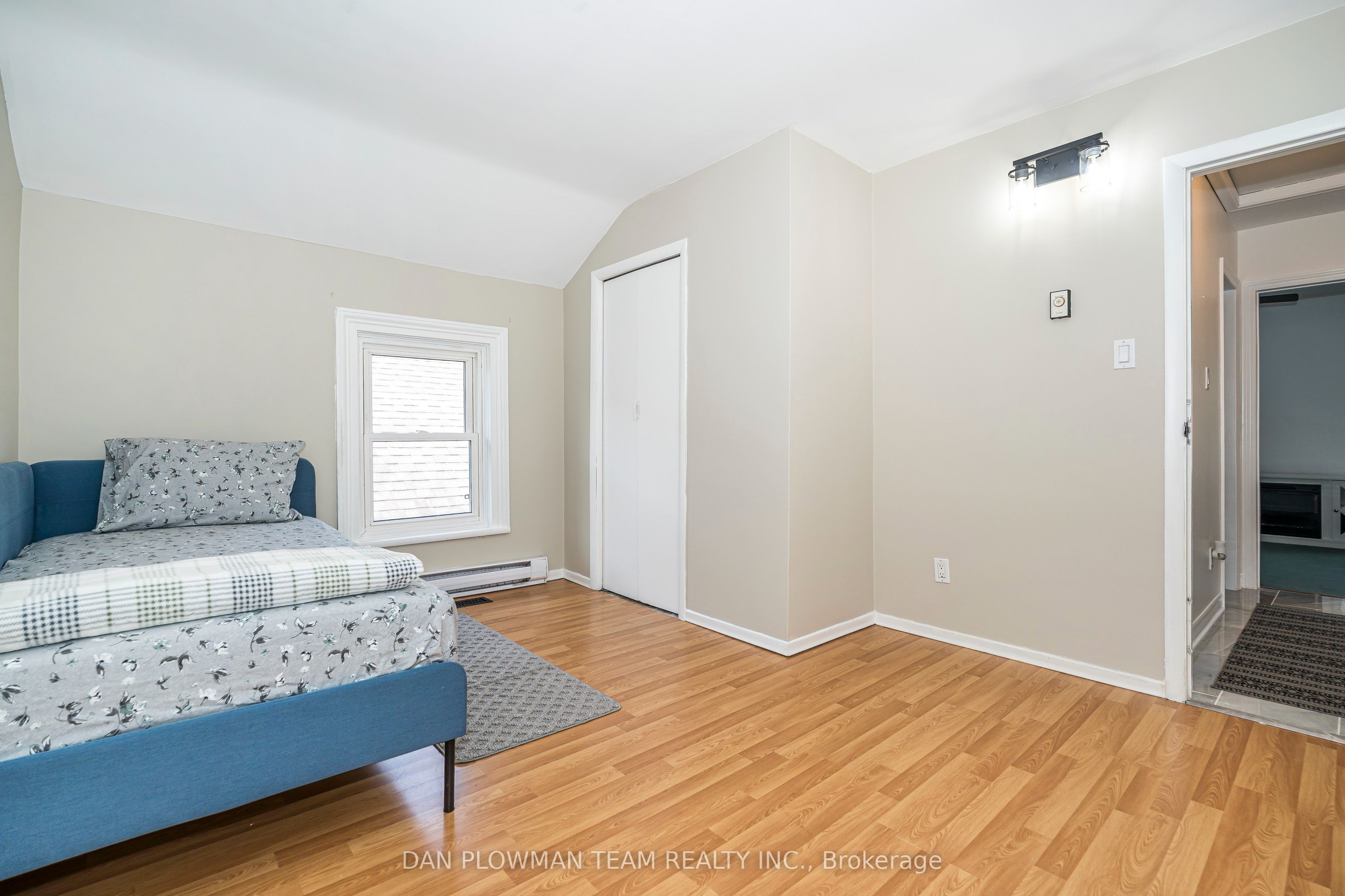 127 River Street Property Photo 22