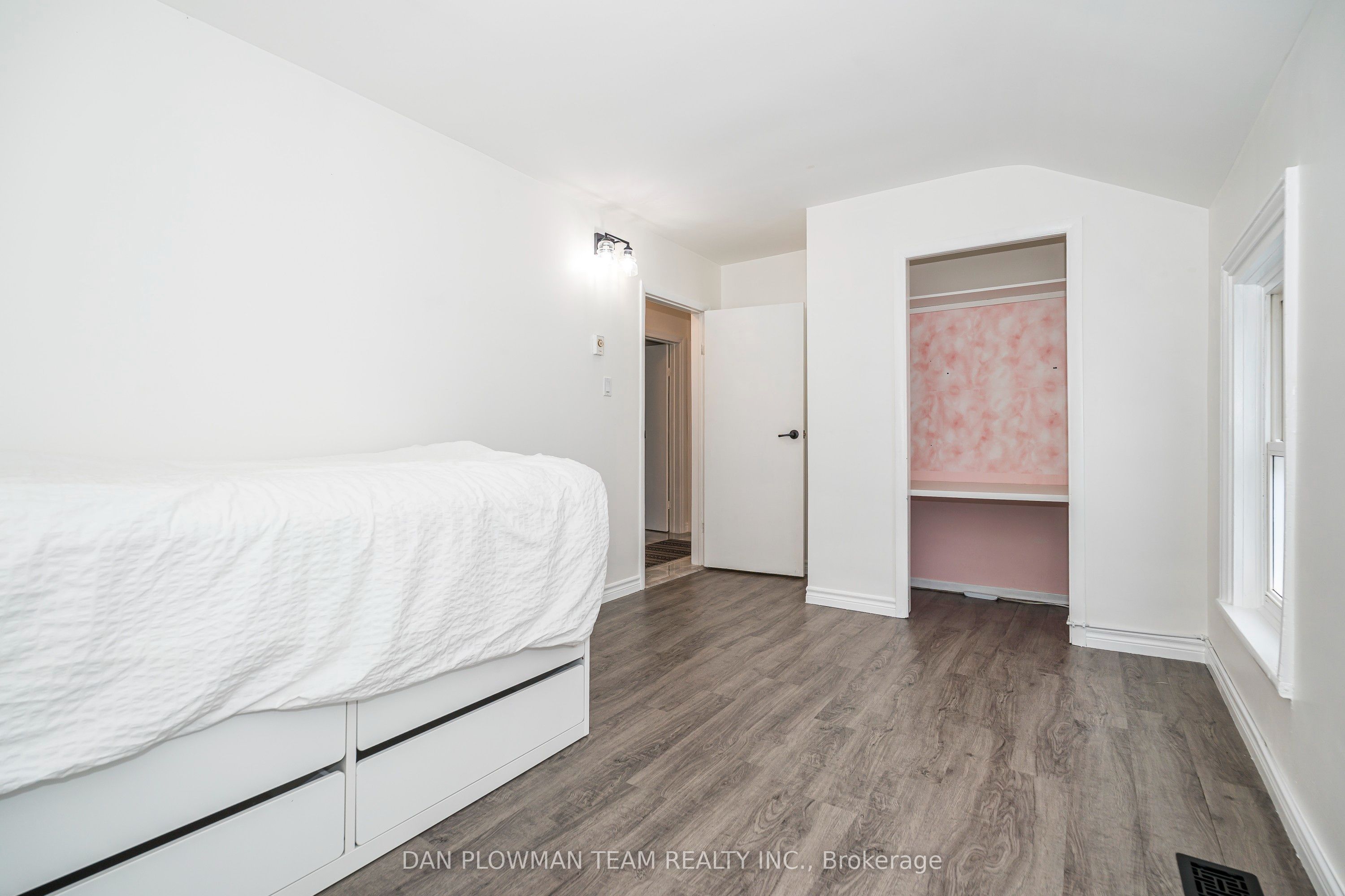127 River Street Property Photo 25
