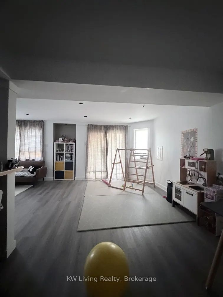 68 Manorheights Street Basement Property Photo 4