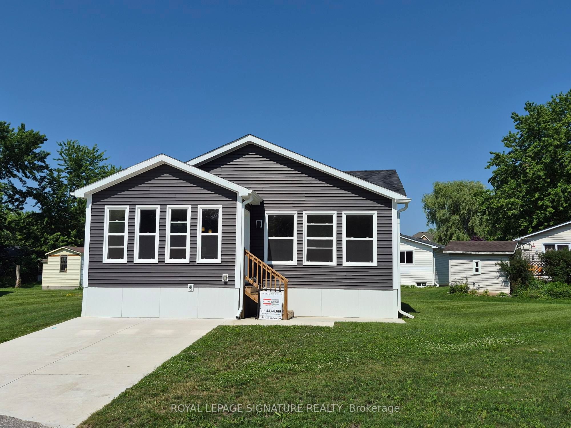 18 Briarwood Place Property Photo 2