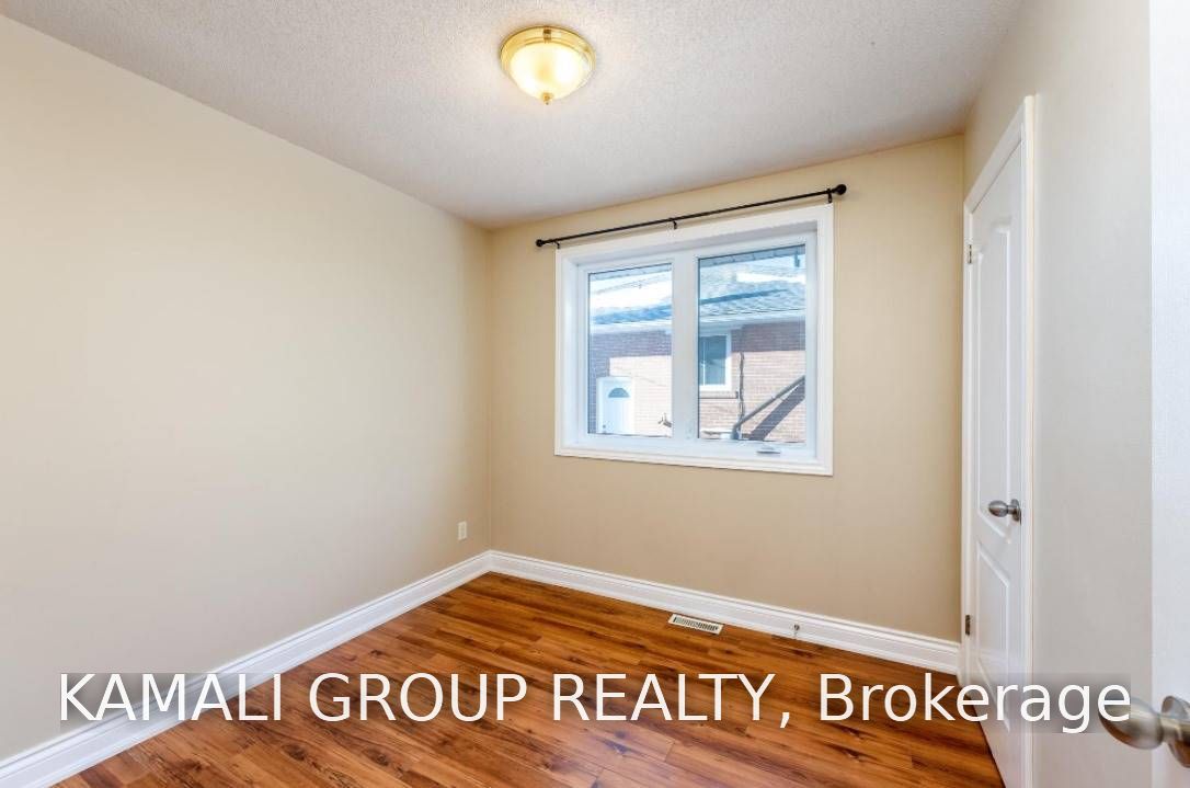262 Penn Avenue Main Property Photo 10