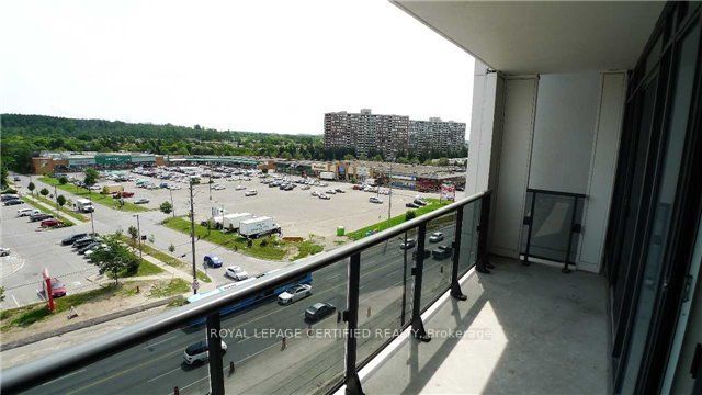 9608 Yonge Street 701 Property Photo 14