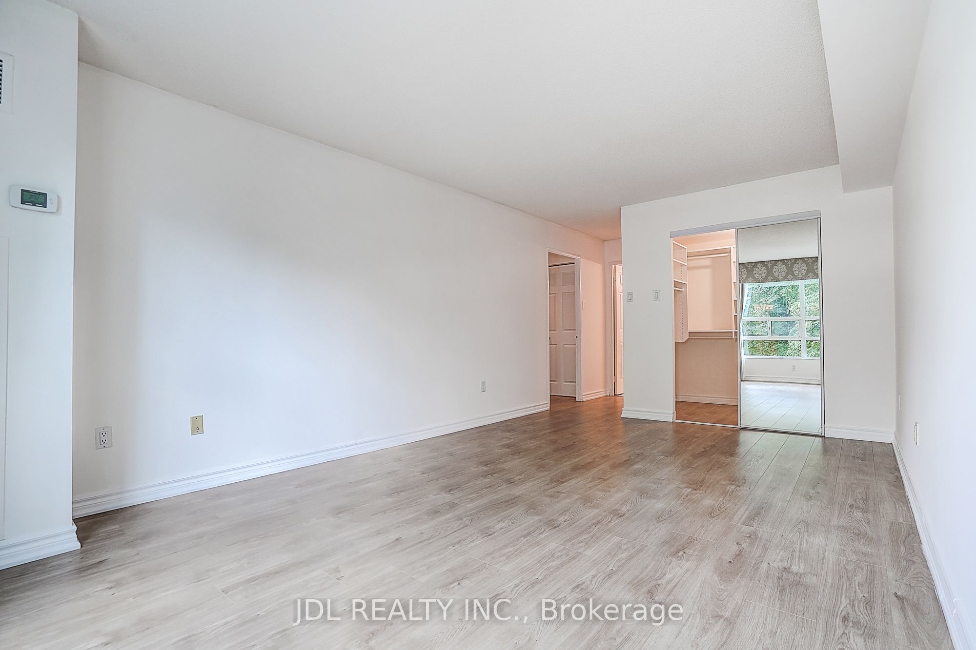 7825 Bayview Avenue 219 Property Photo 27