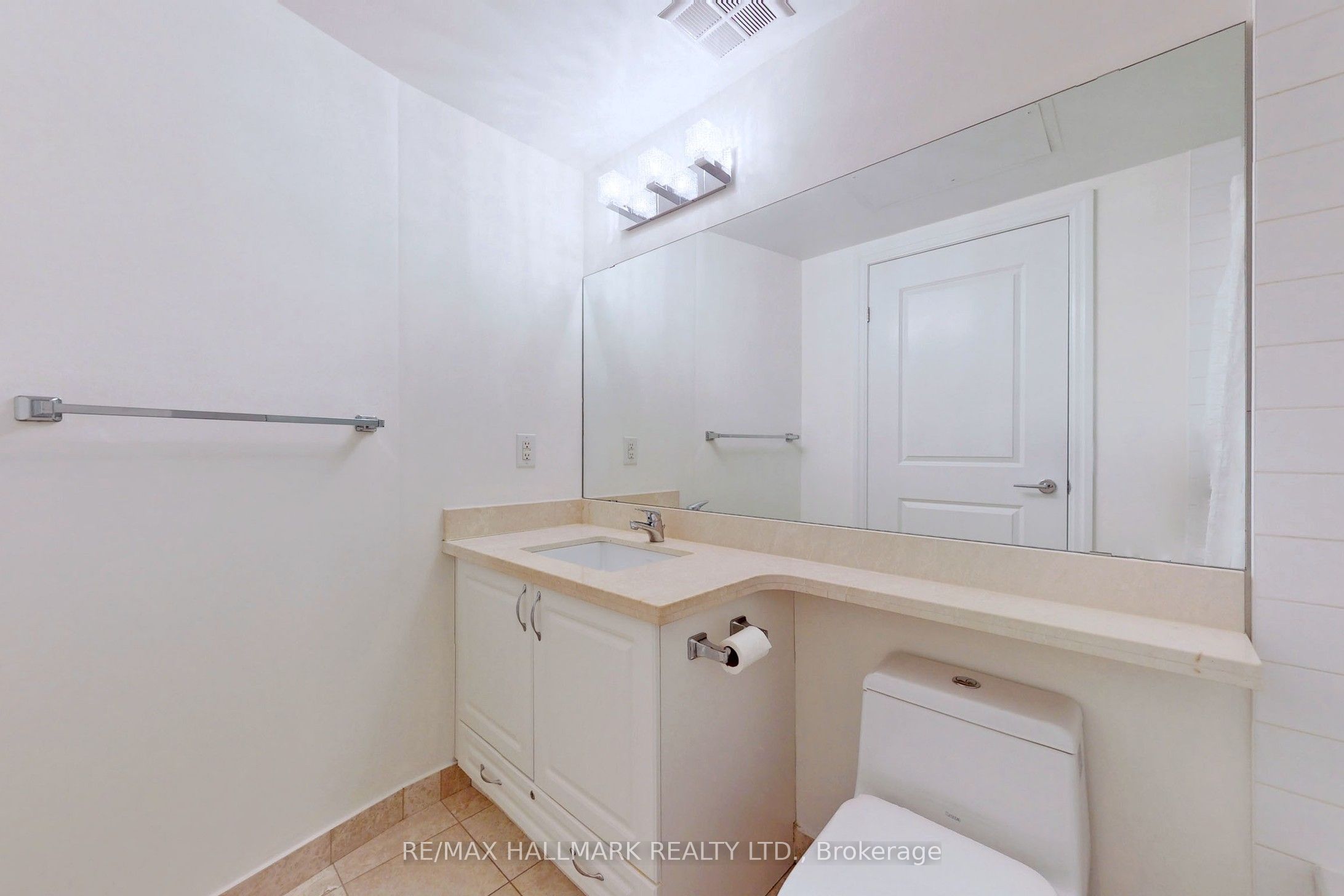 111 Upper Duke Crescent 610 Property Photo 22