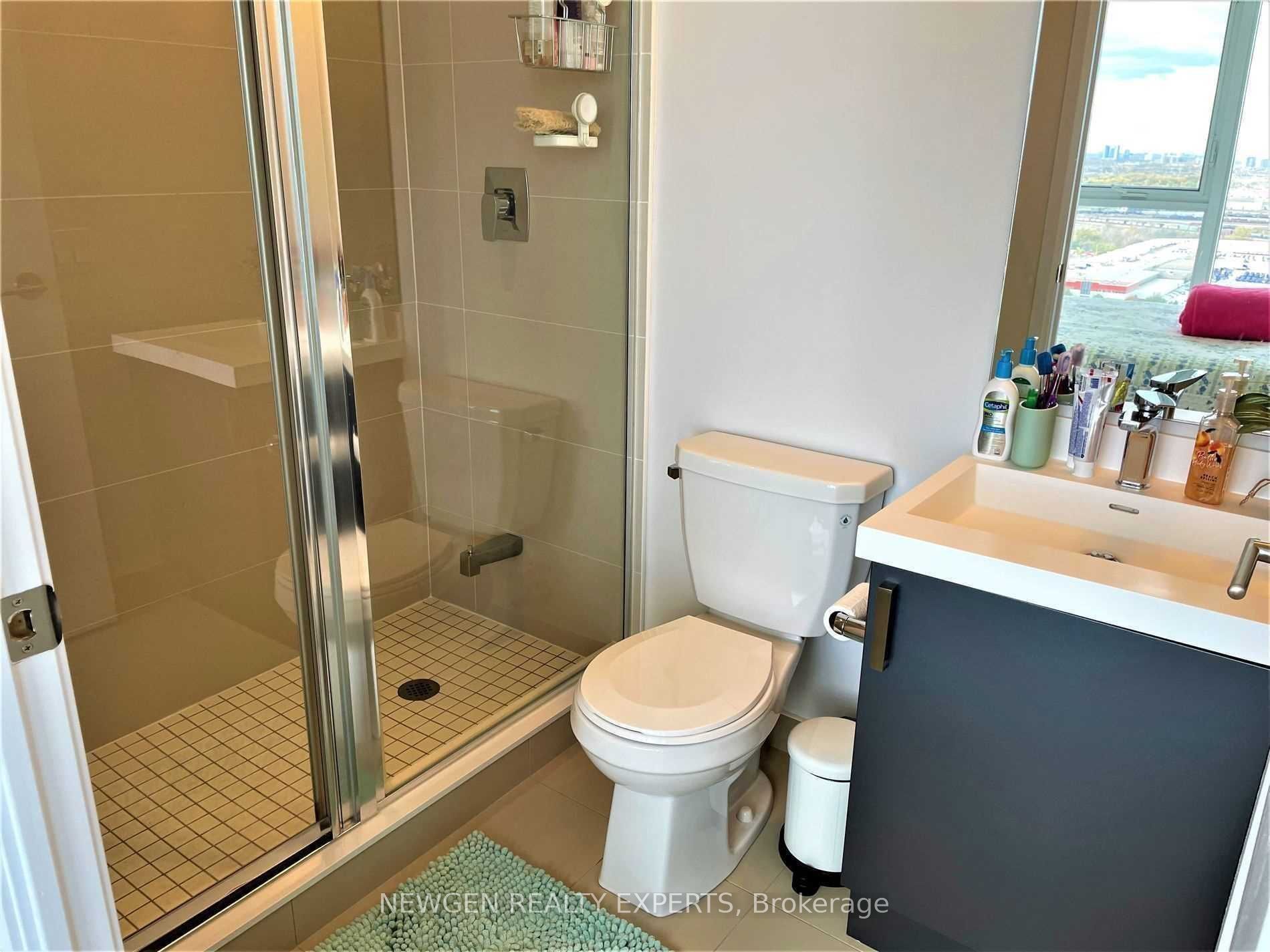7895 Jane Street 2815 Property Photo 15