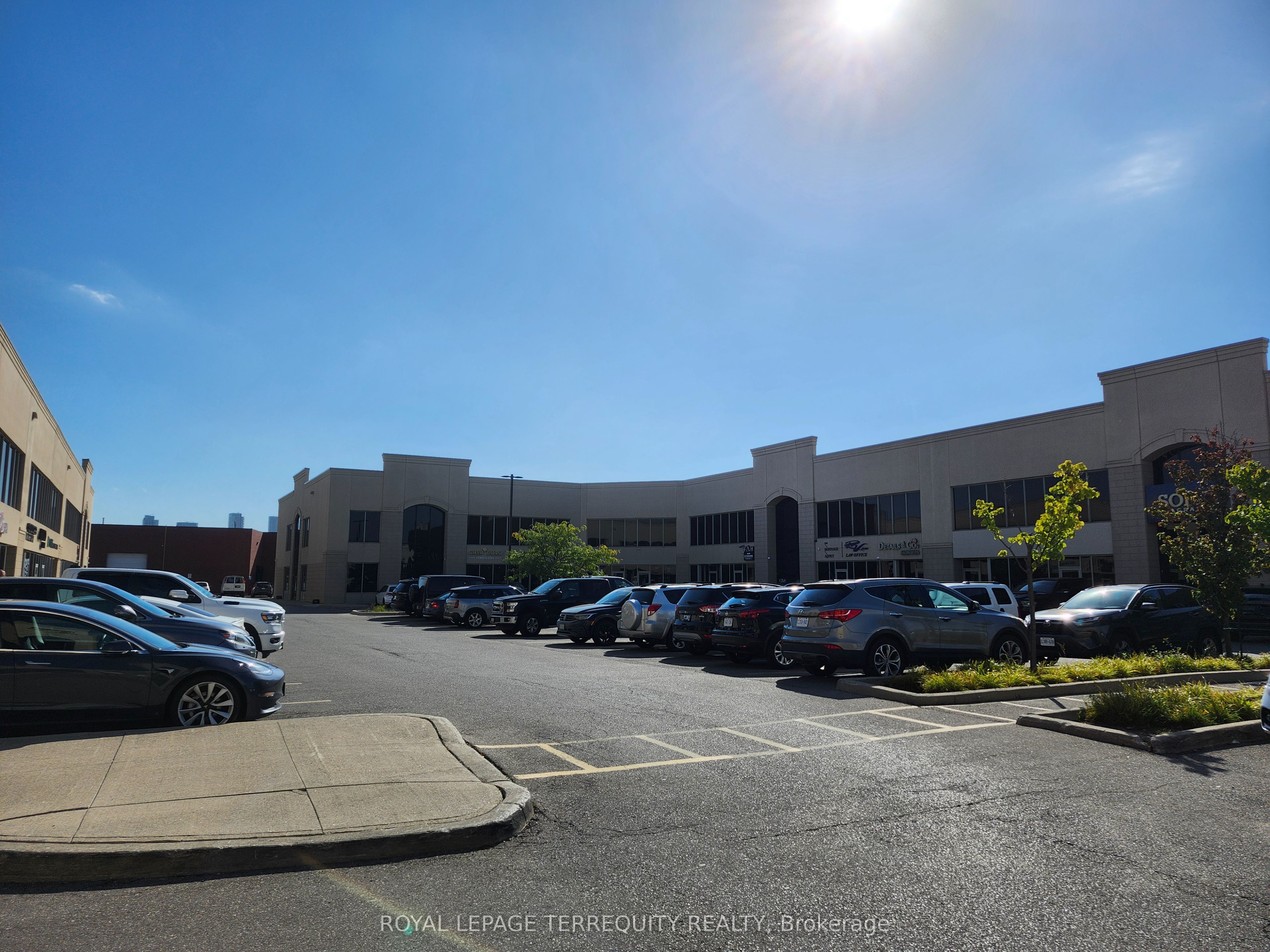 8760 Jane Street # B02 Property Photo 20