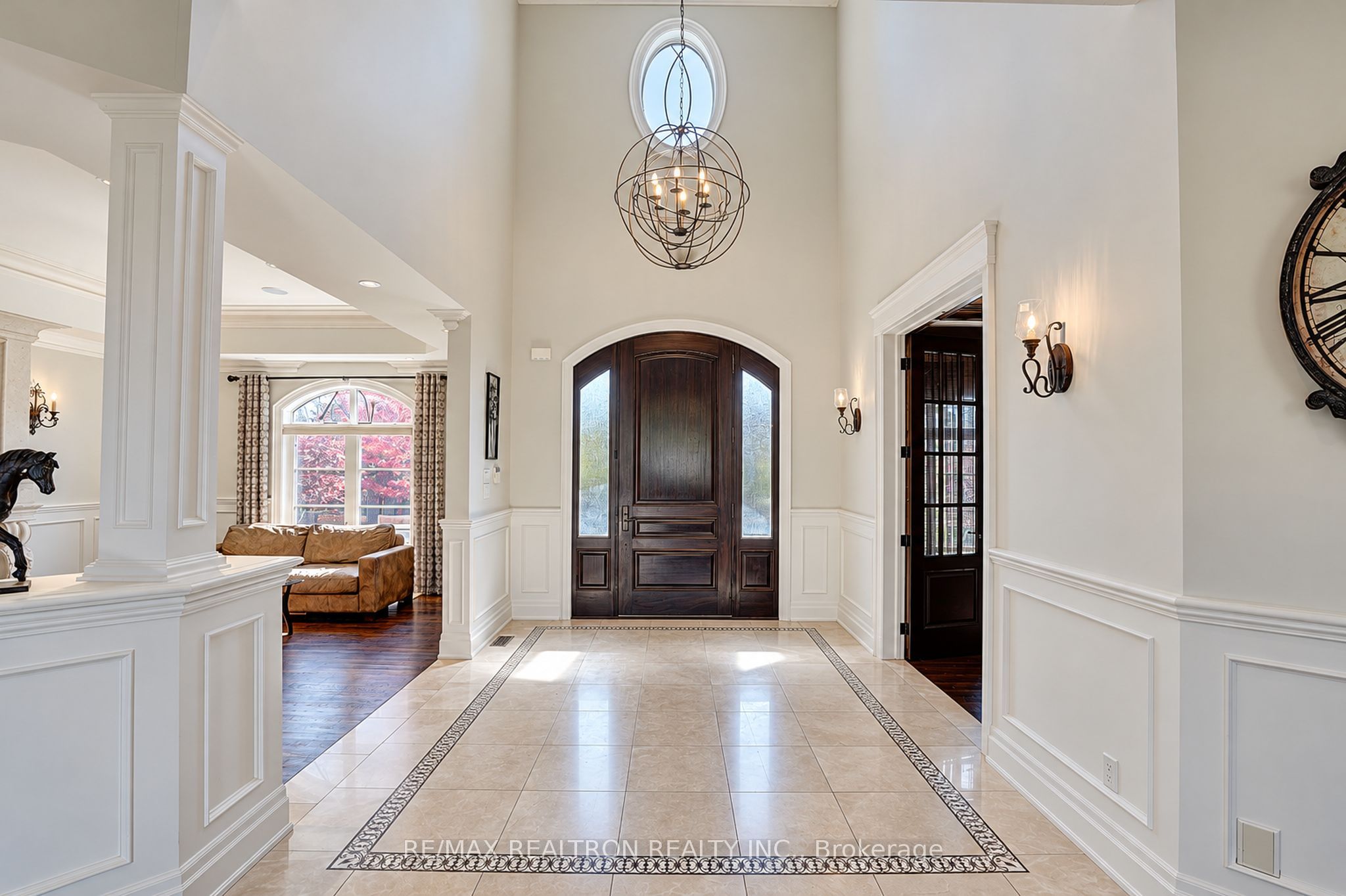 2 Beau Court Property Photo 5