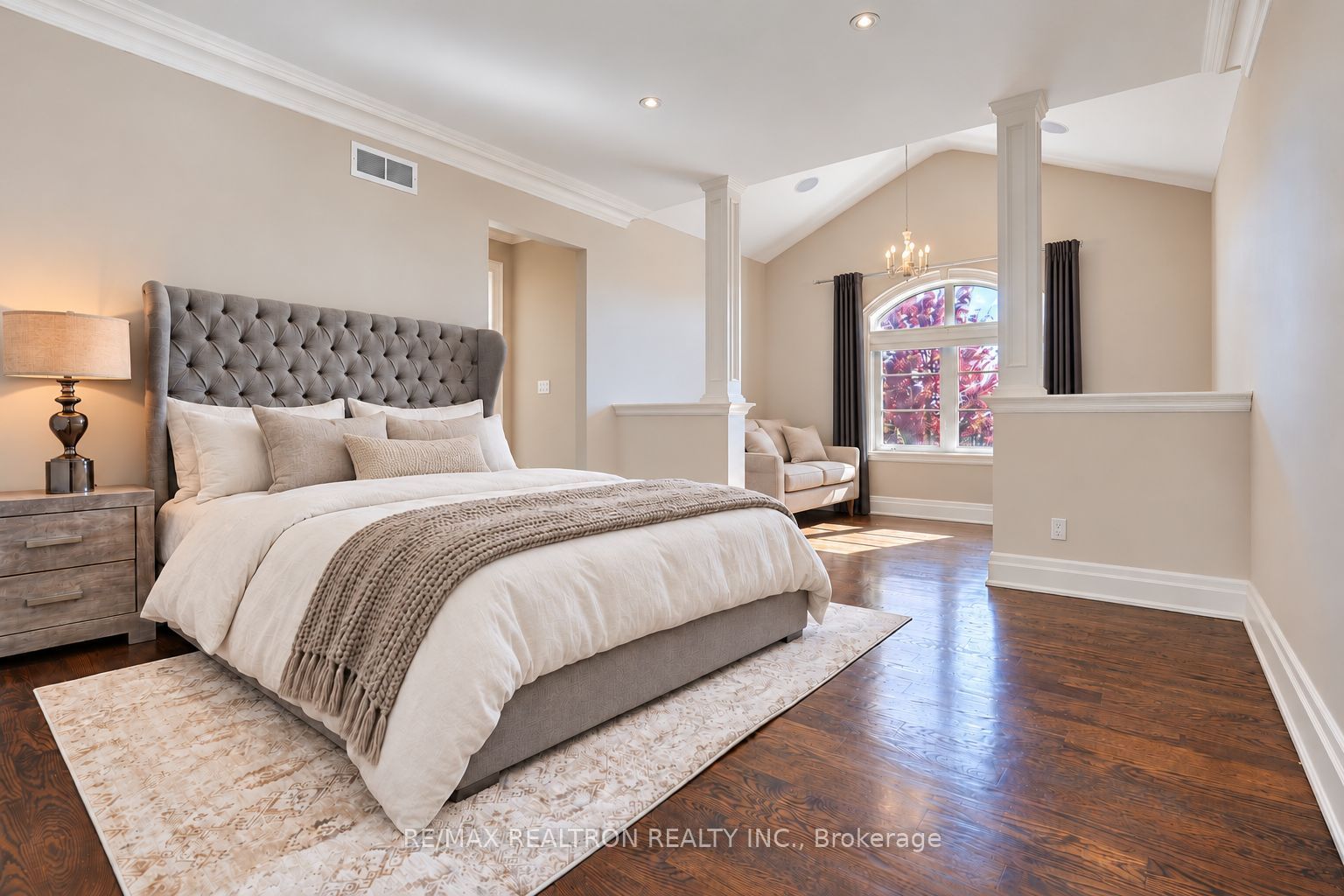 2 Beau Court Property Photo 30