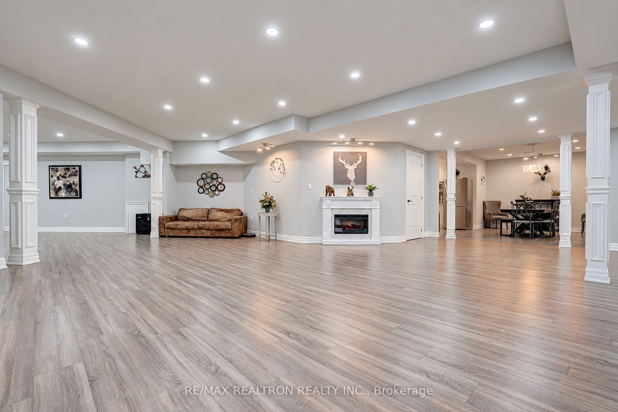 2 Beau Court Property Photo 36