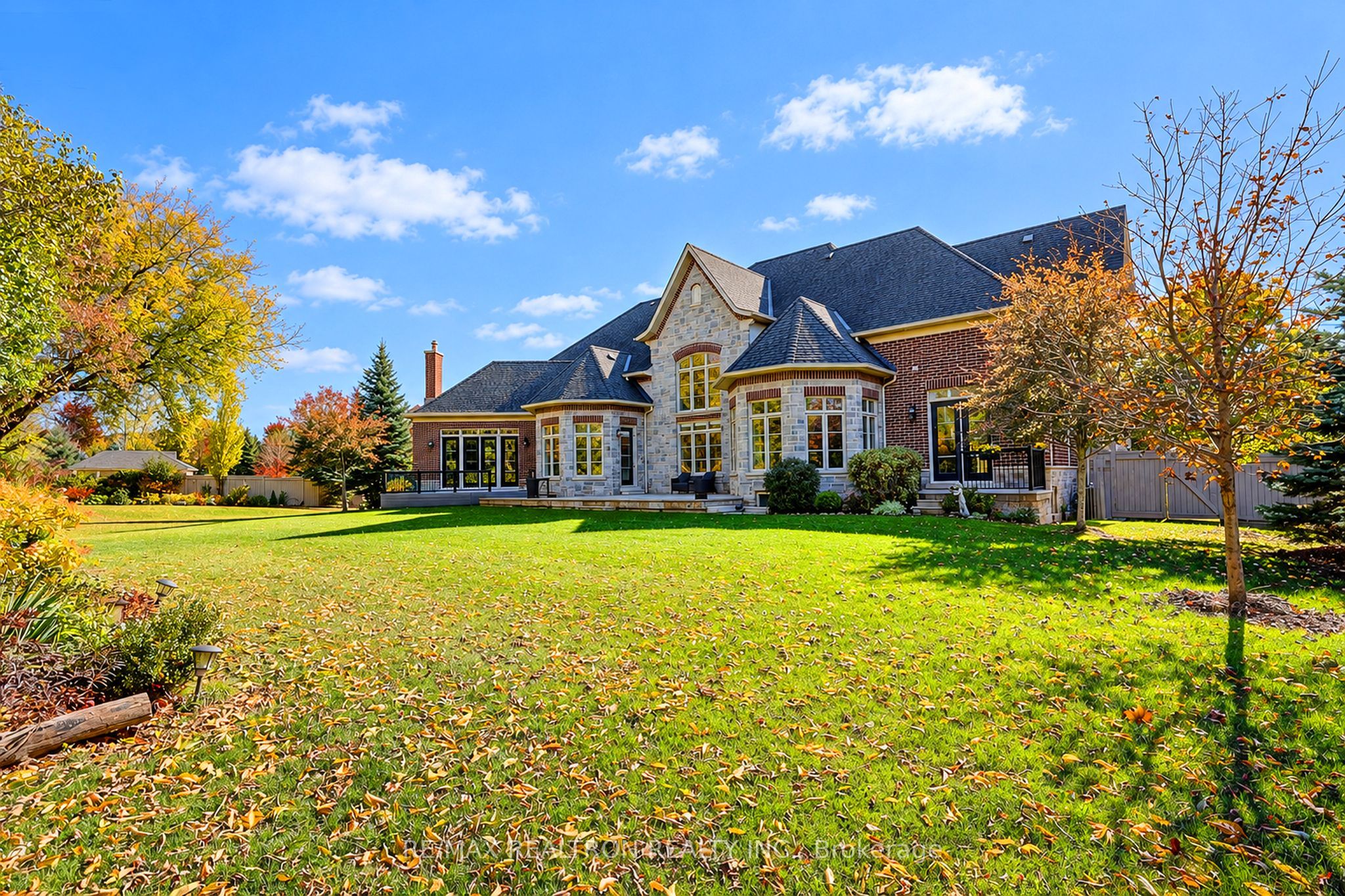 2 Beau Court Property Photo 44