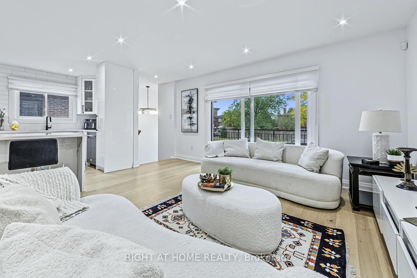 84 Aberdeen Avenue Property Photo 10
