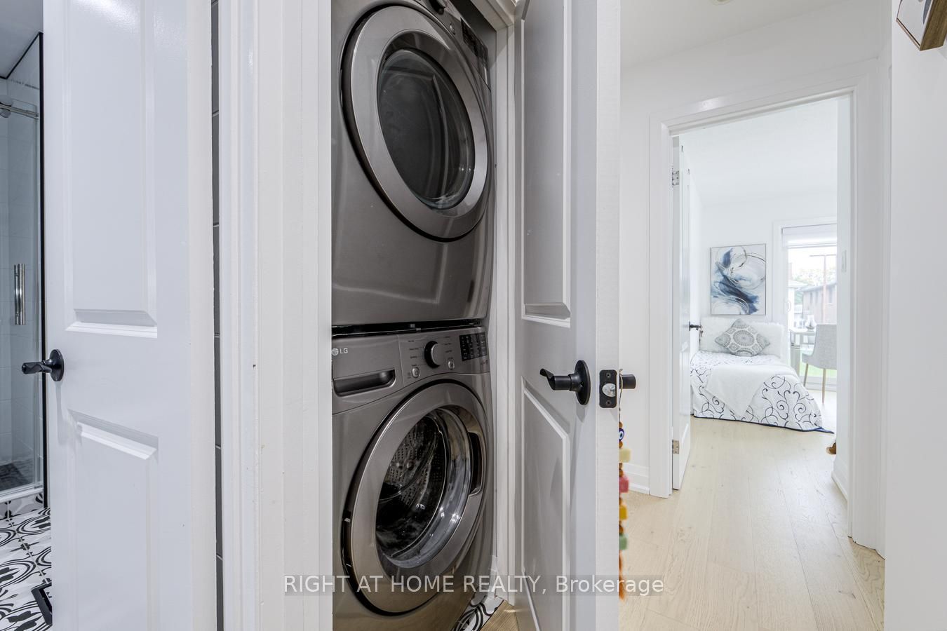 84 Aberdeen Avenue Property Photo 30