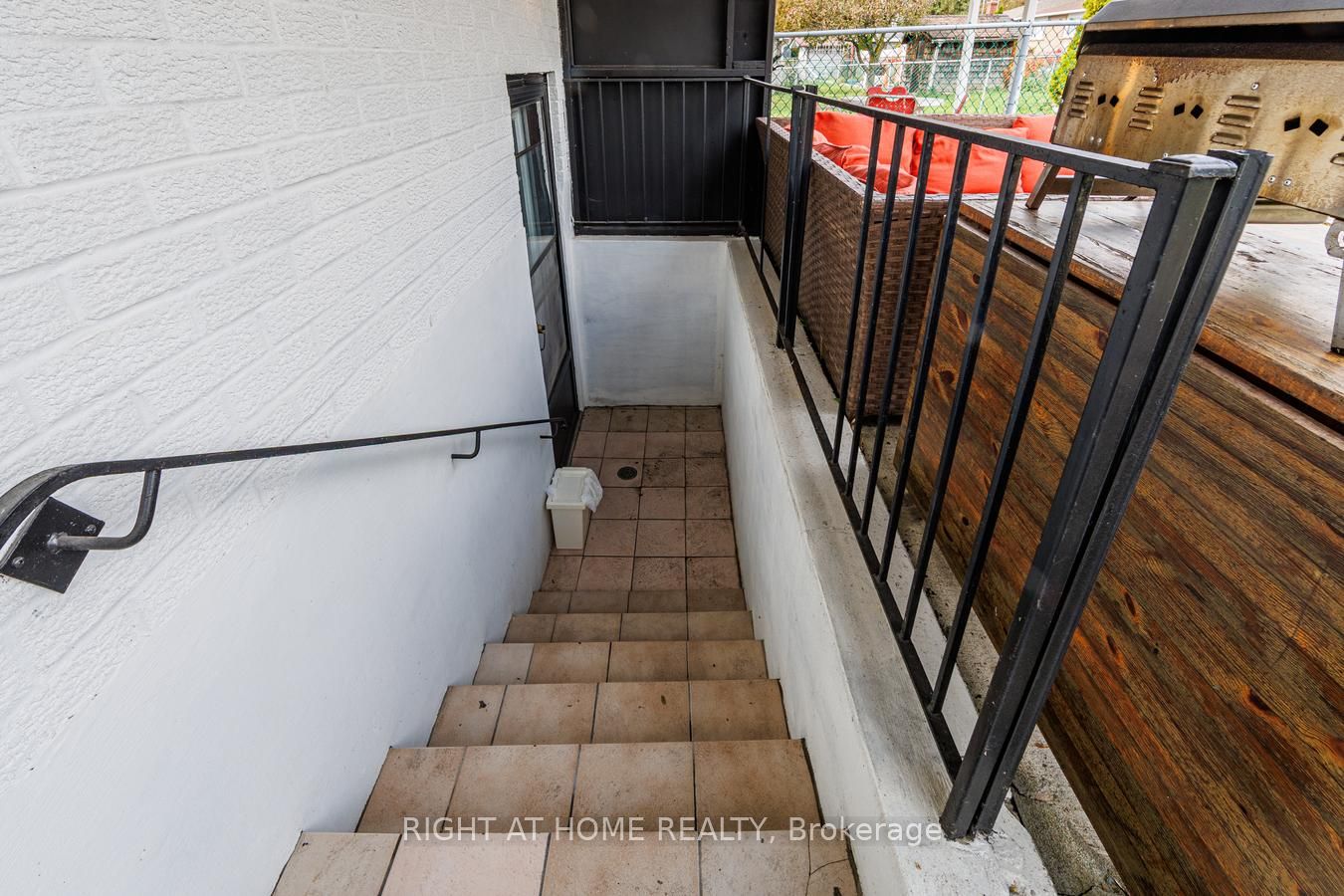 84 Aberdeen Avenue Property Photo 47