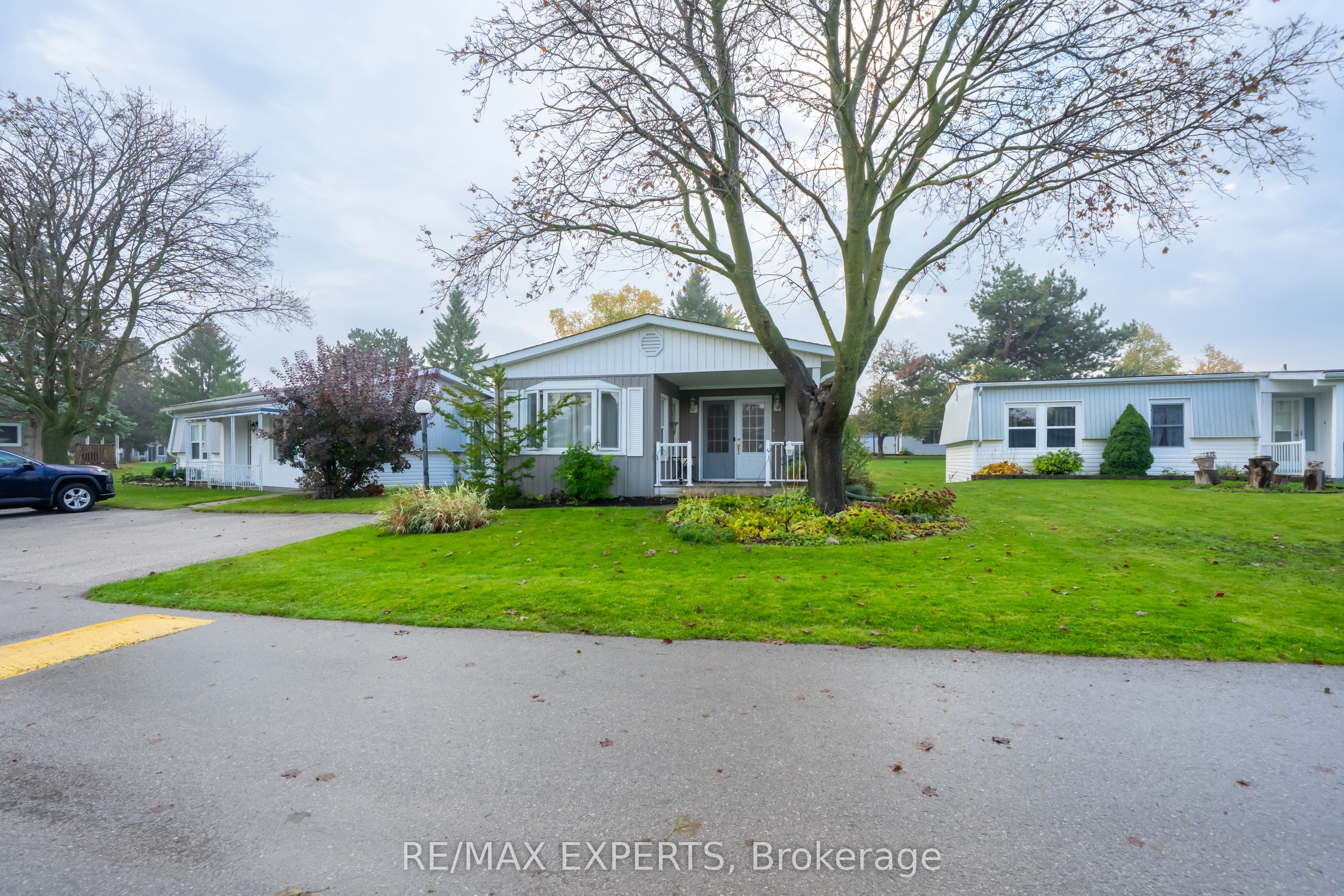 77 Linden Lane Property Photo 2