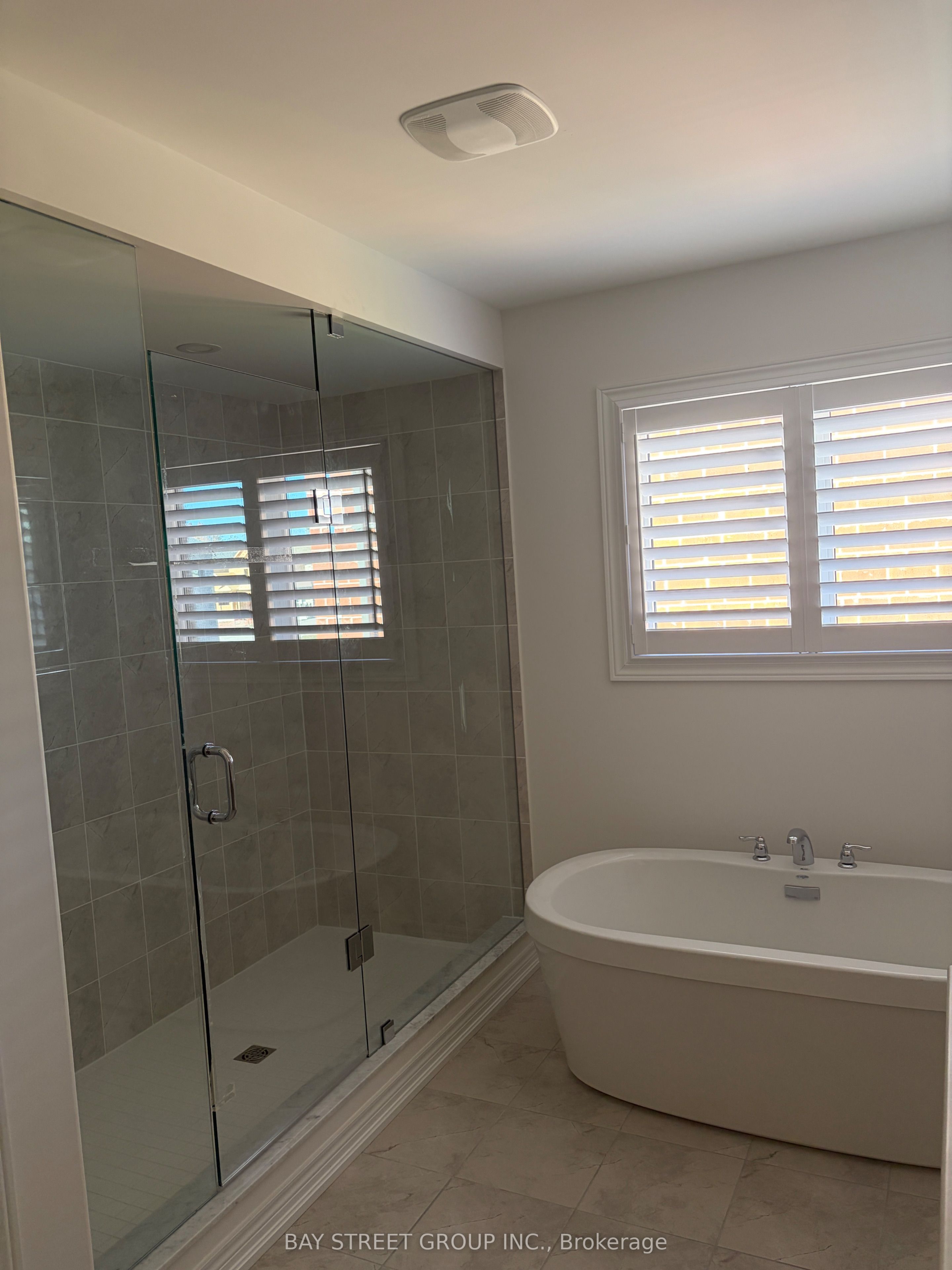 70 Wakefield Boulevard Property Photo 14