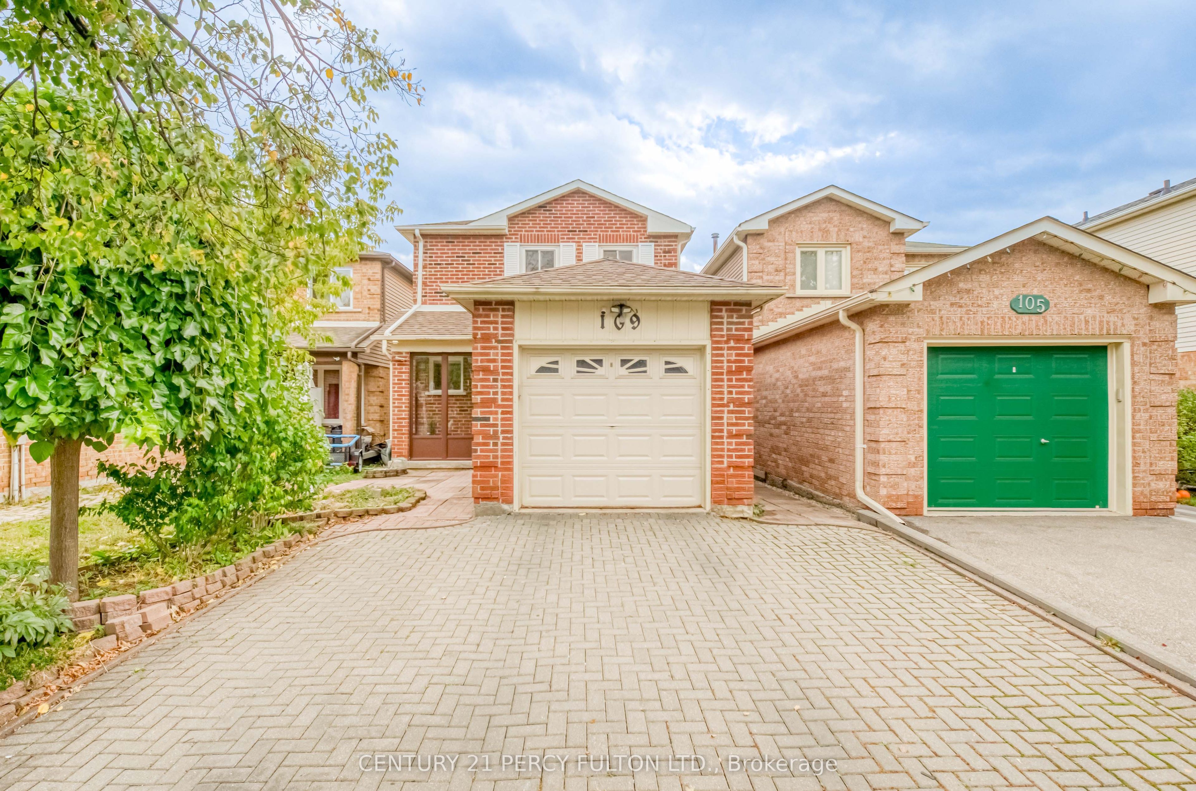 109 Swinton Crescent Property Photo 1