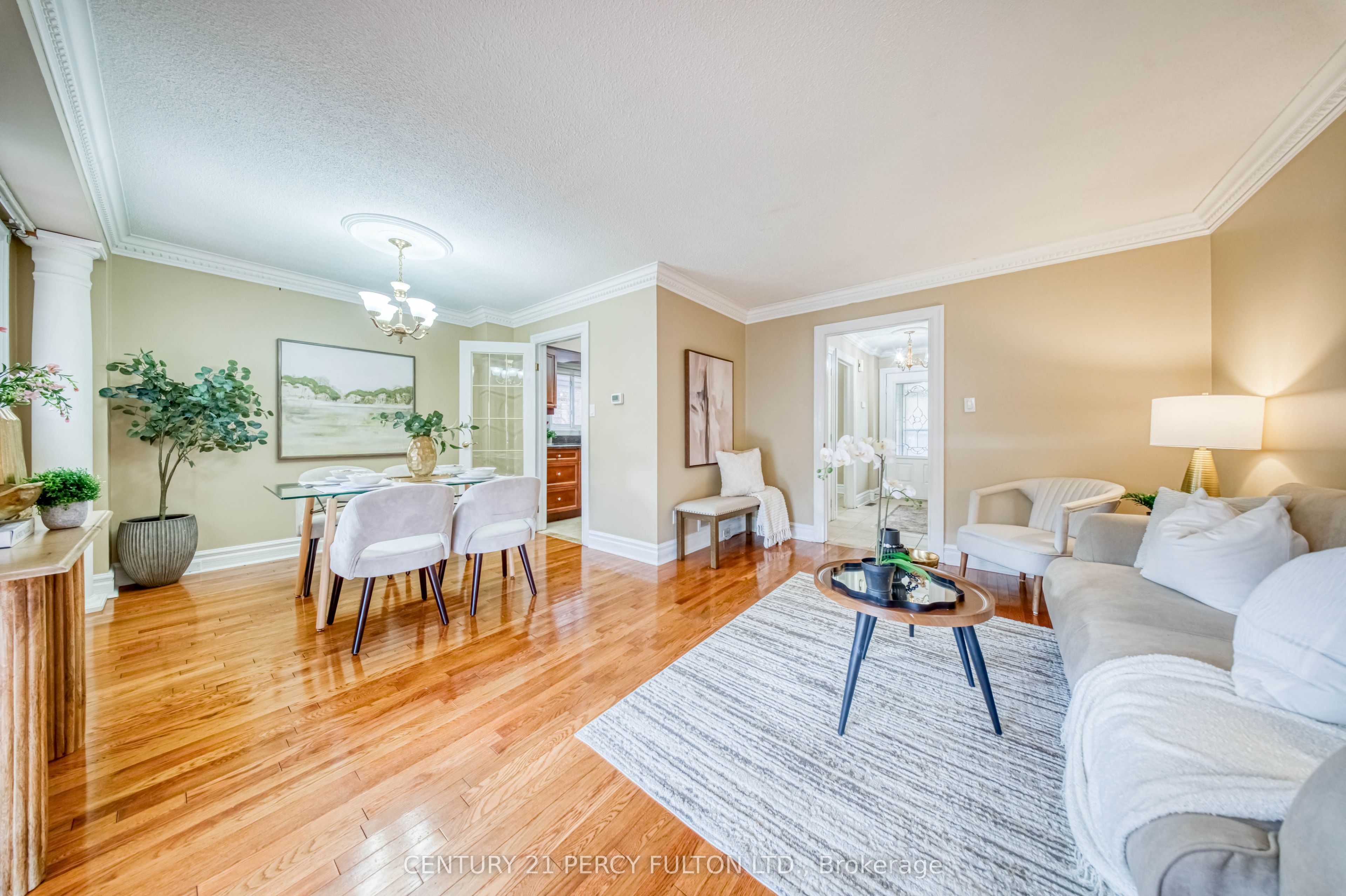 109 Swinton Crescent Property Photo 11