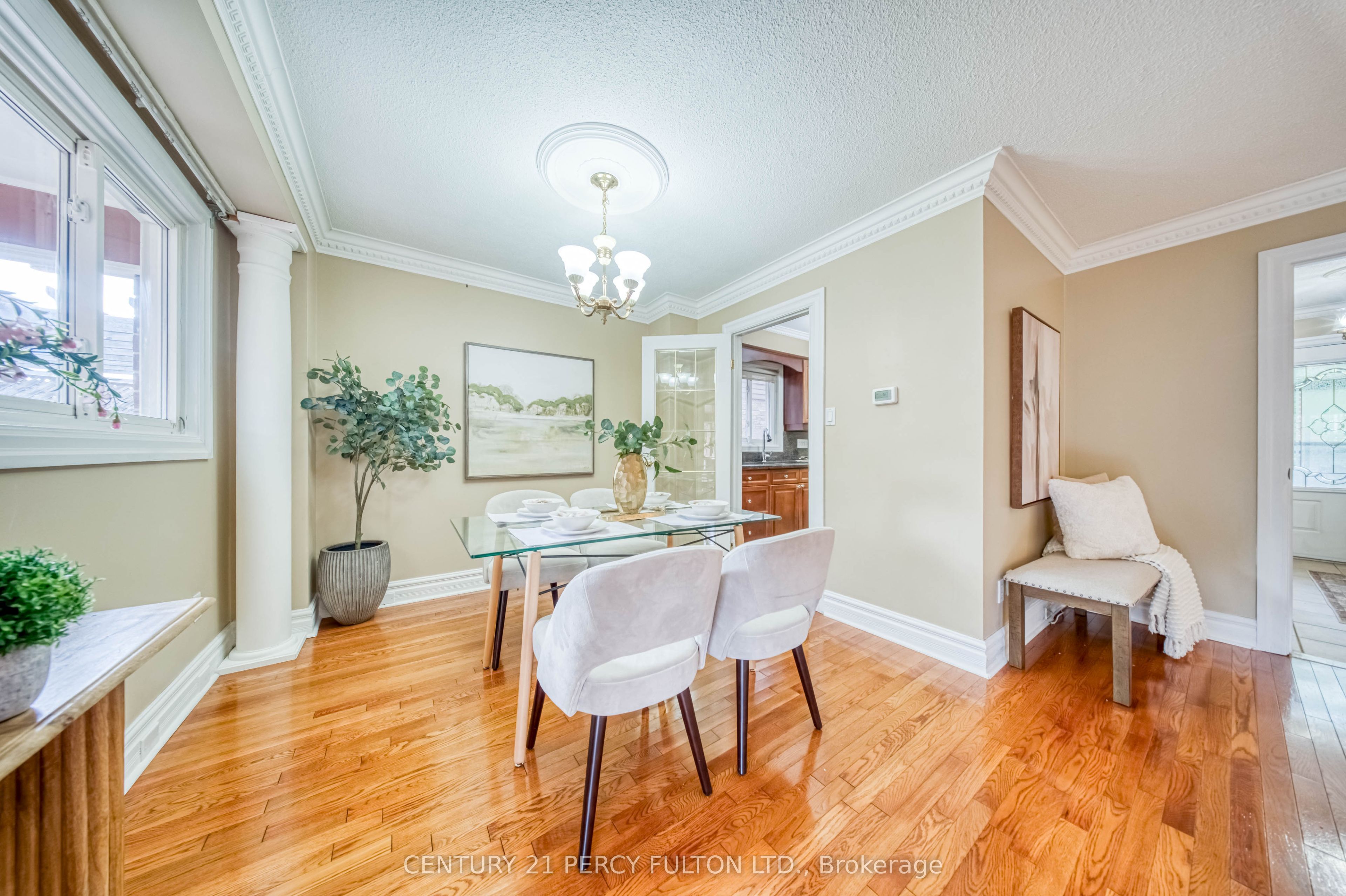 109 Swinton Crescent Property Photo 12
